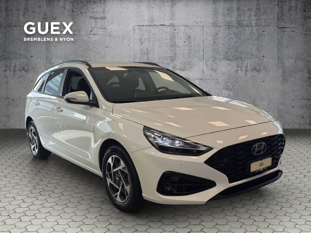 HYUNDAI i30 Wagon 1.5 T-GDi Amplia-image-5