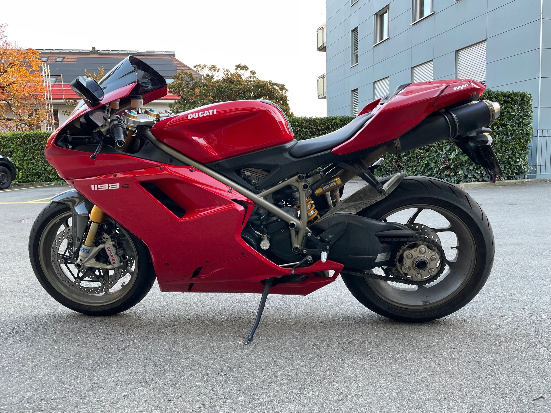 DUCATI 1198 S-image-1