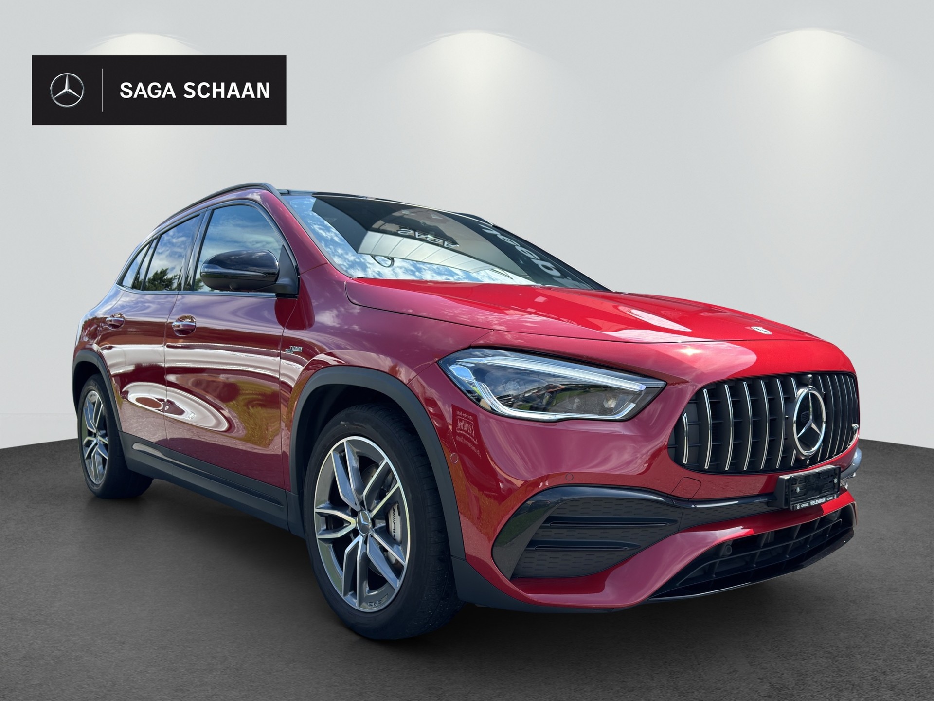 MERCEDES-BENZ GLA 35 AMG 4Matic-image-2