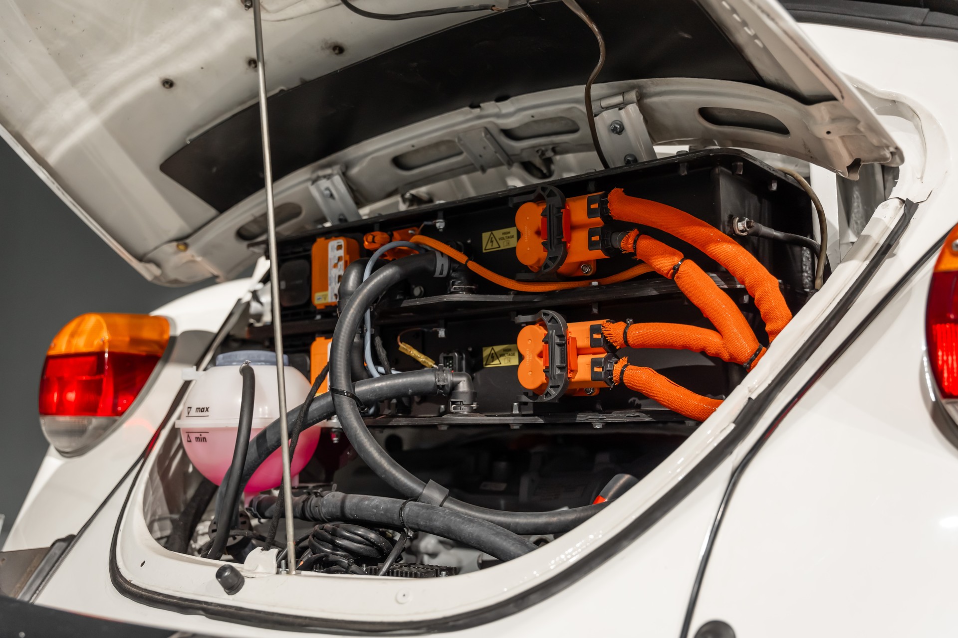 VW Käfer mit Tesla Elektro Antrieb-image-6