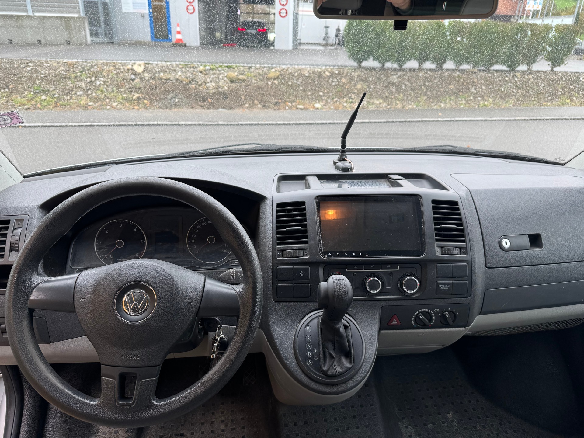 VW T5 2.0 Bi-TDI BMT DSG-image-6