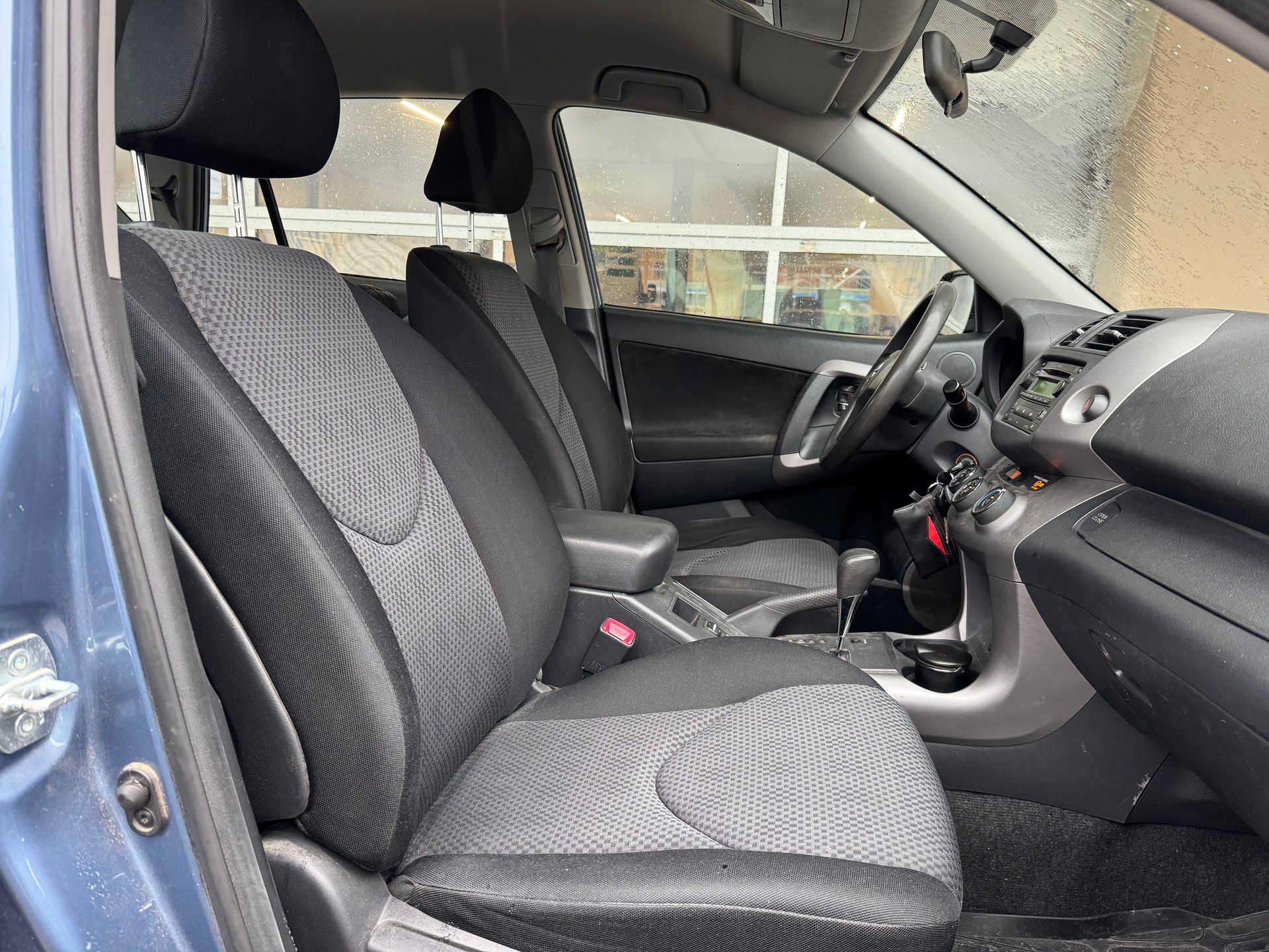 TOYOTA RAV-4 2.0 16V Linea Terra-image-7