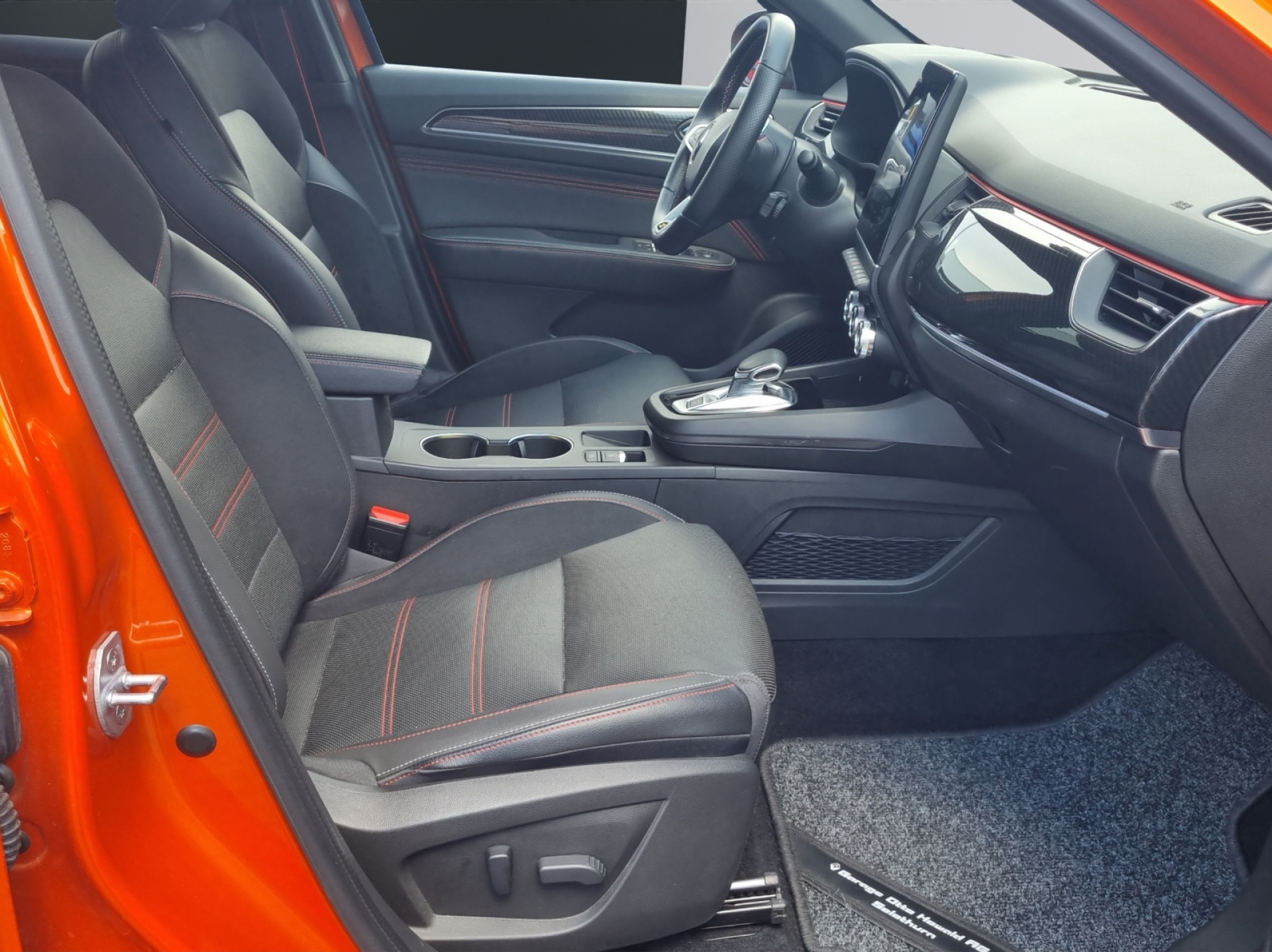 RENAULT Arkana 1.6 E-Tech R.S. Line-image-11