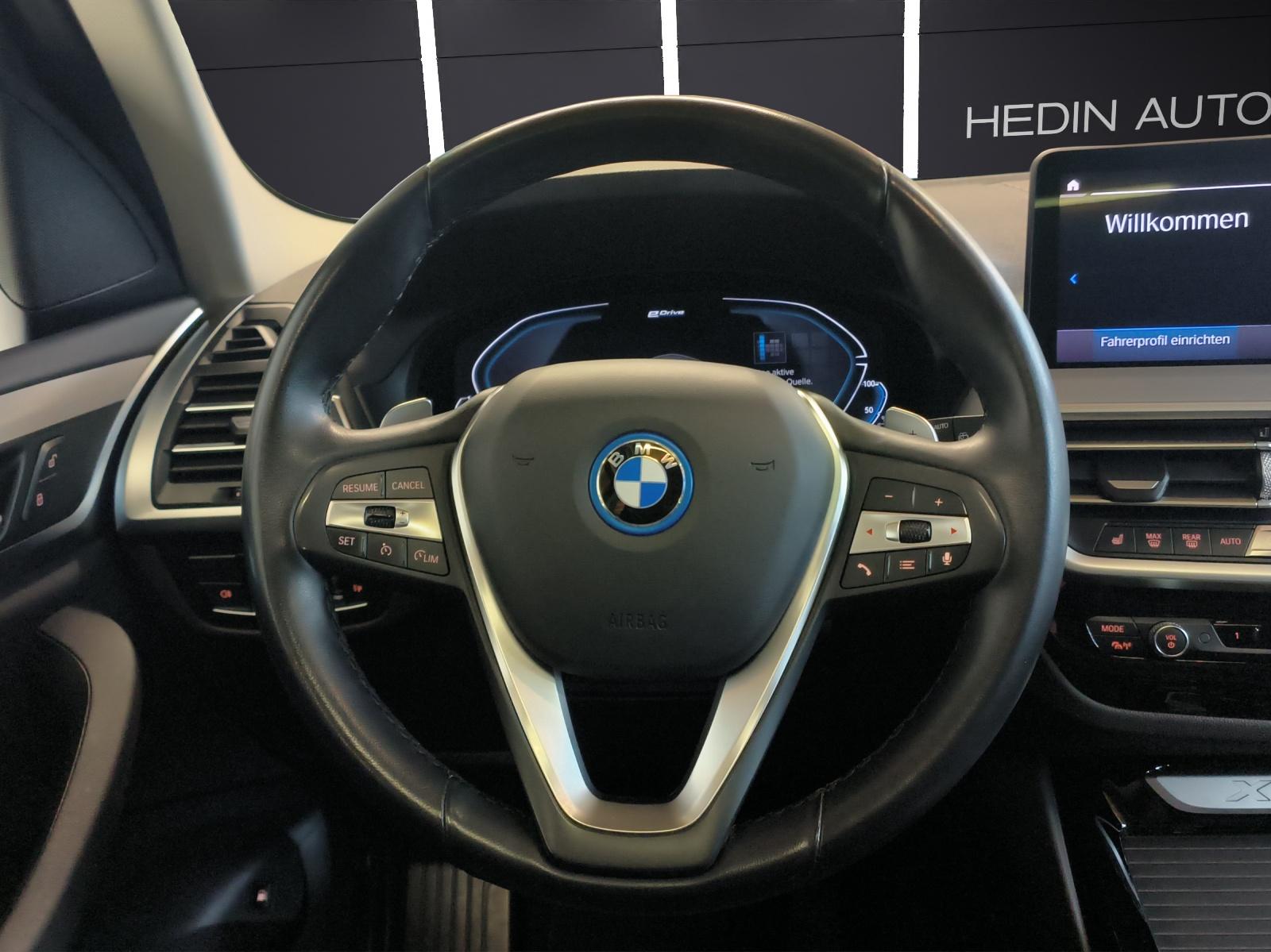 BMW X3 30e xDrive SAG-image-16