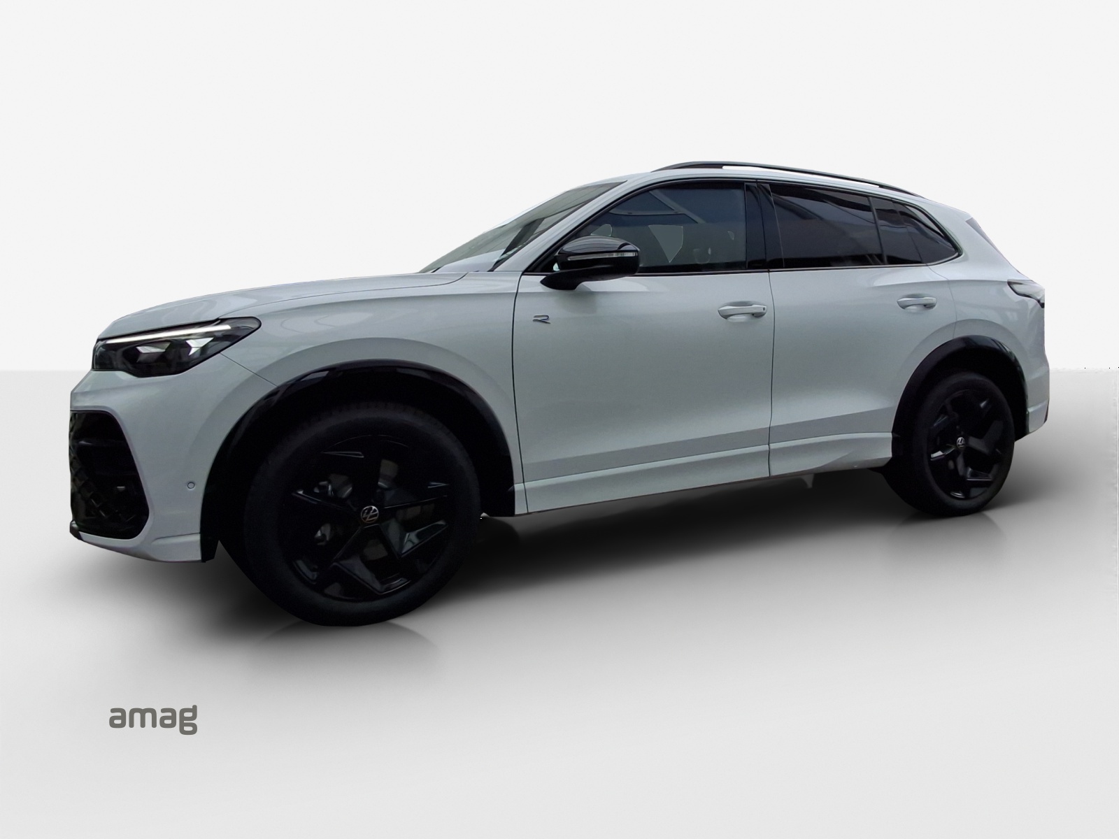 VW Tiguan 2.0 TSI DSG R-Line 4Motion-image-1
