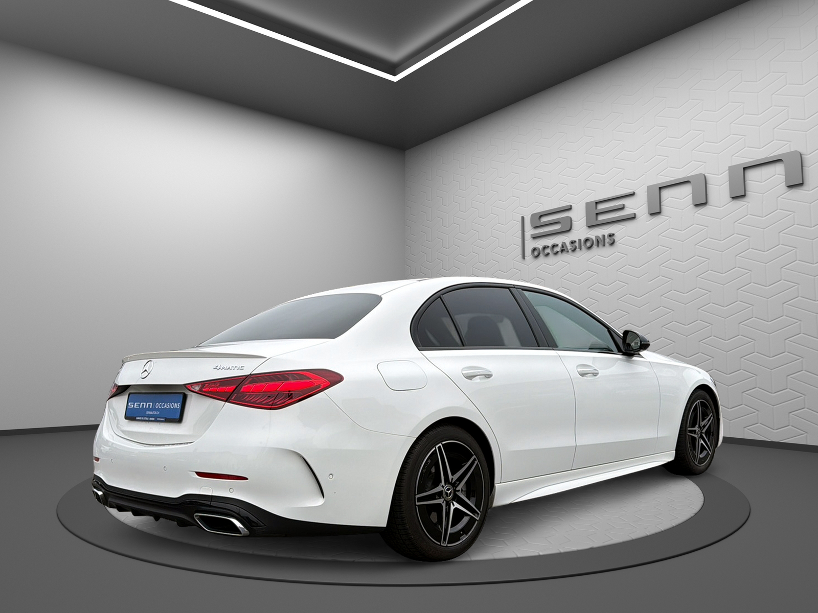 MERCEDES-BENZ C 300 4Matic AMG Line-image-5