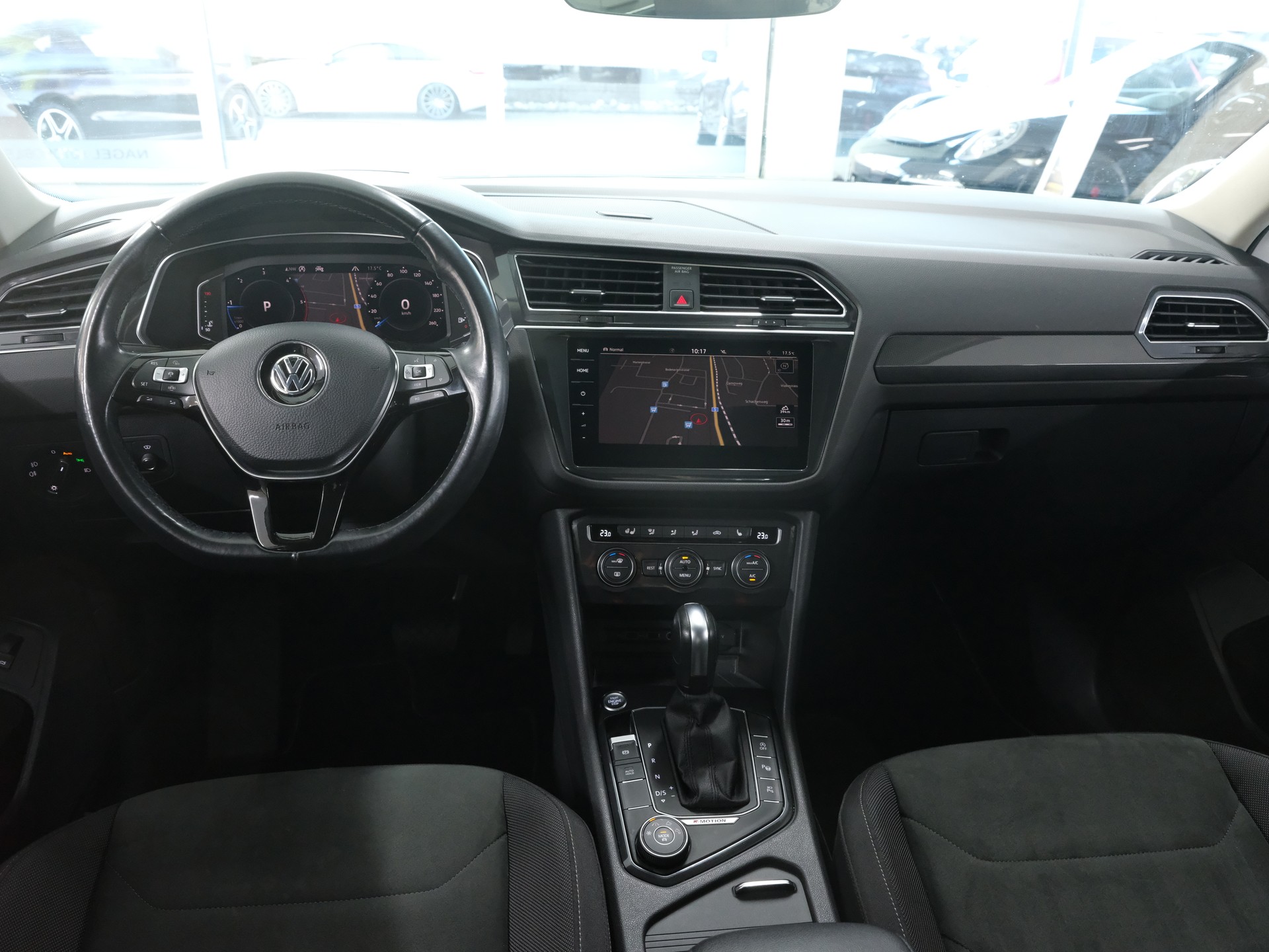 VW Tiguan Allspace 2.0 TDI SCR Highline 4Motion DSG-image-13