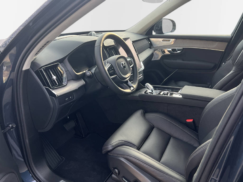 VOLVO XC90 2.0 T8 TE Ultra Dark eAWD-image-14