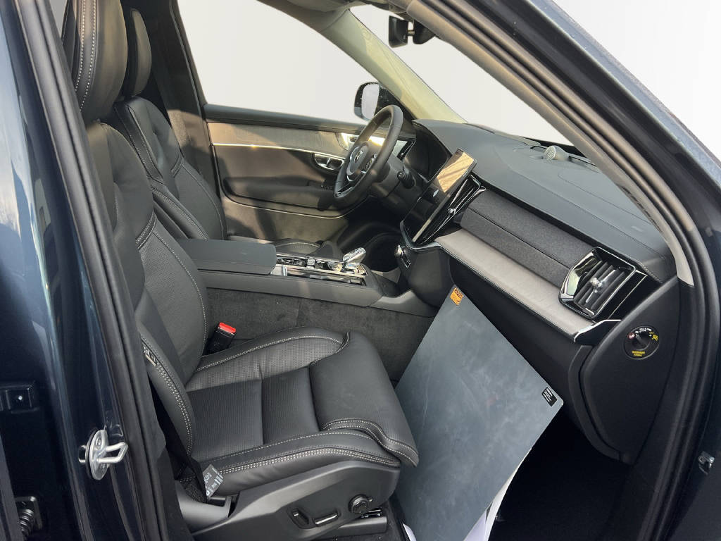 VOLVO XC90 2.0 T8 TE Ultra Dark eAWD-image-12