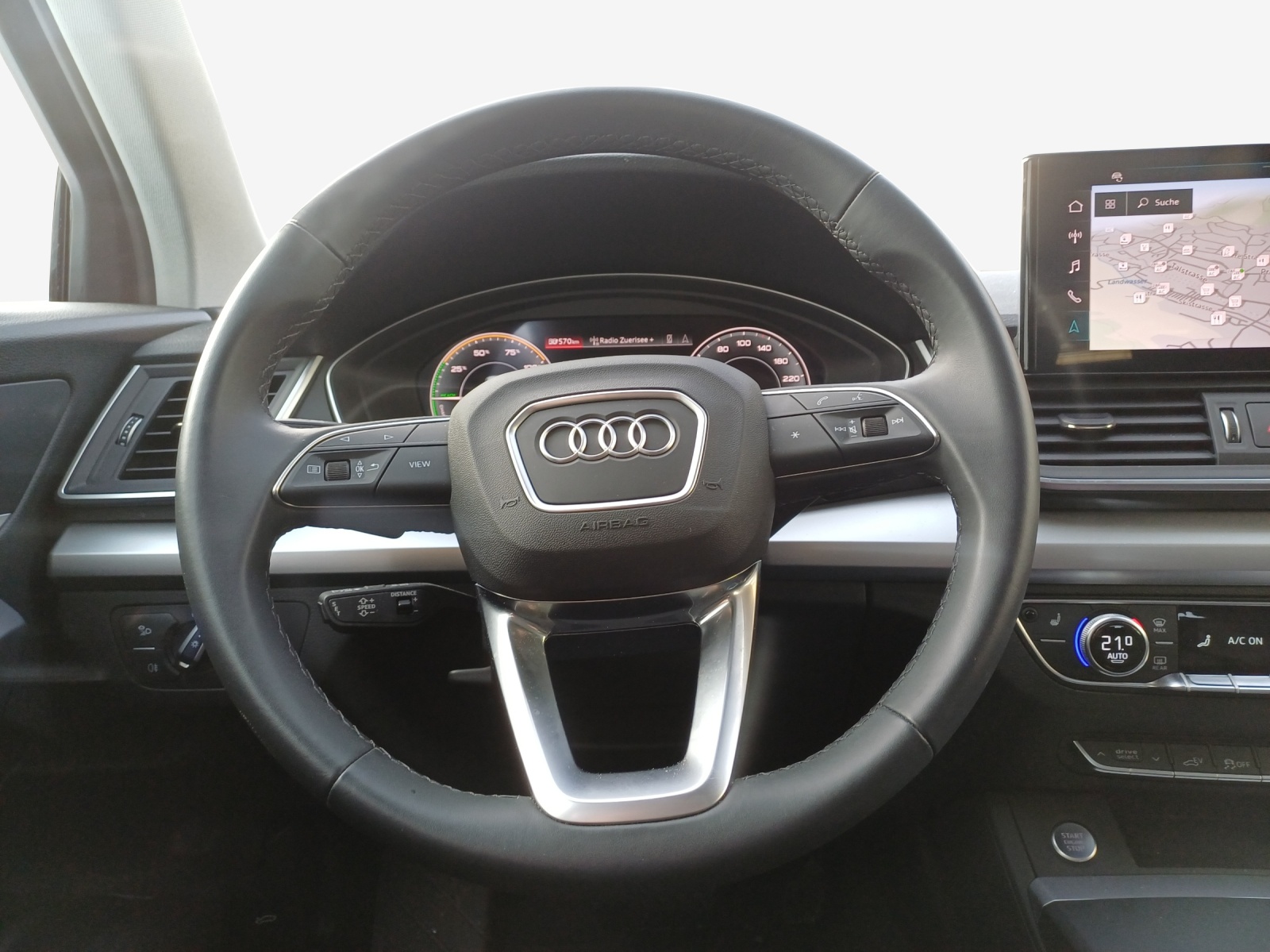 AUDI Q5 50 TFSI e PHEV S line quattro S-tronic-image-9