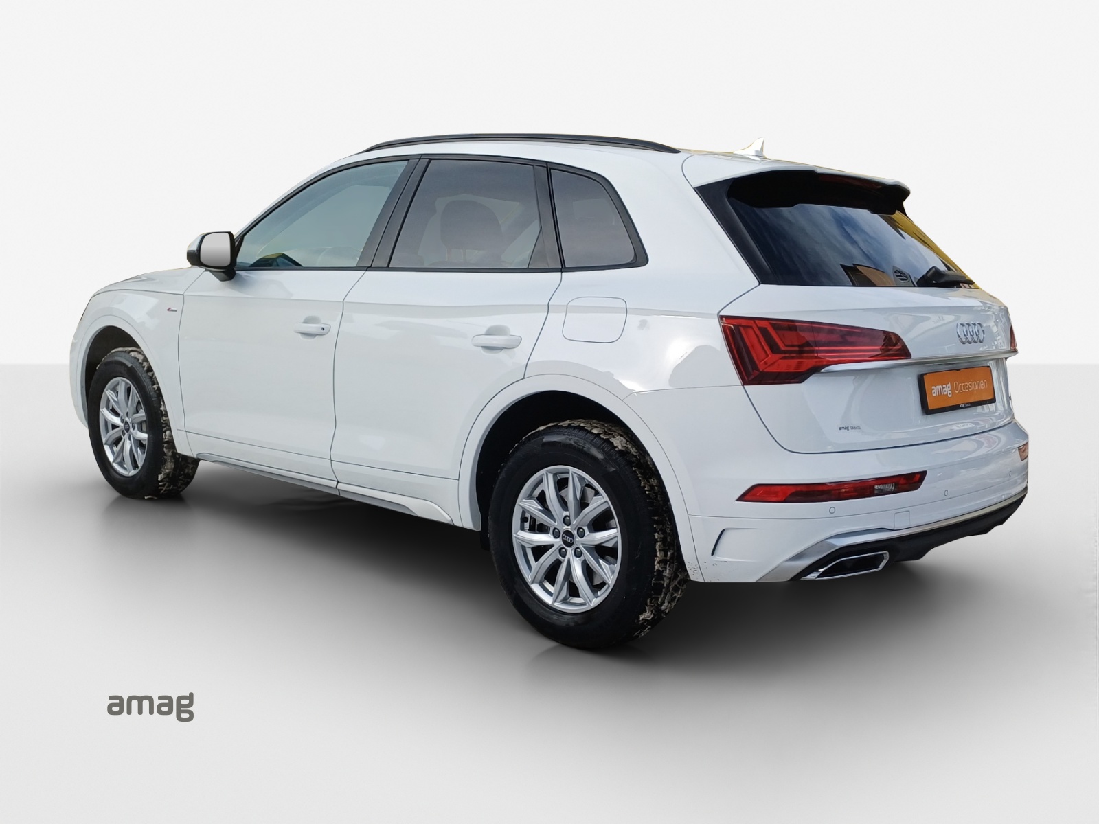 AUDI Q5 50 TFSI e PHEV S line quattro S-tronic-image-2