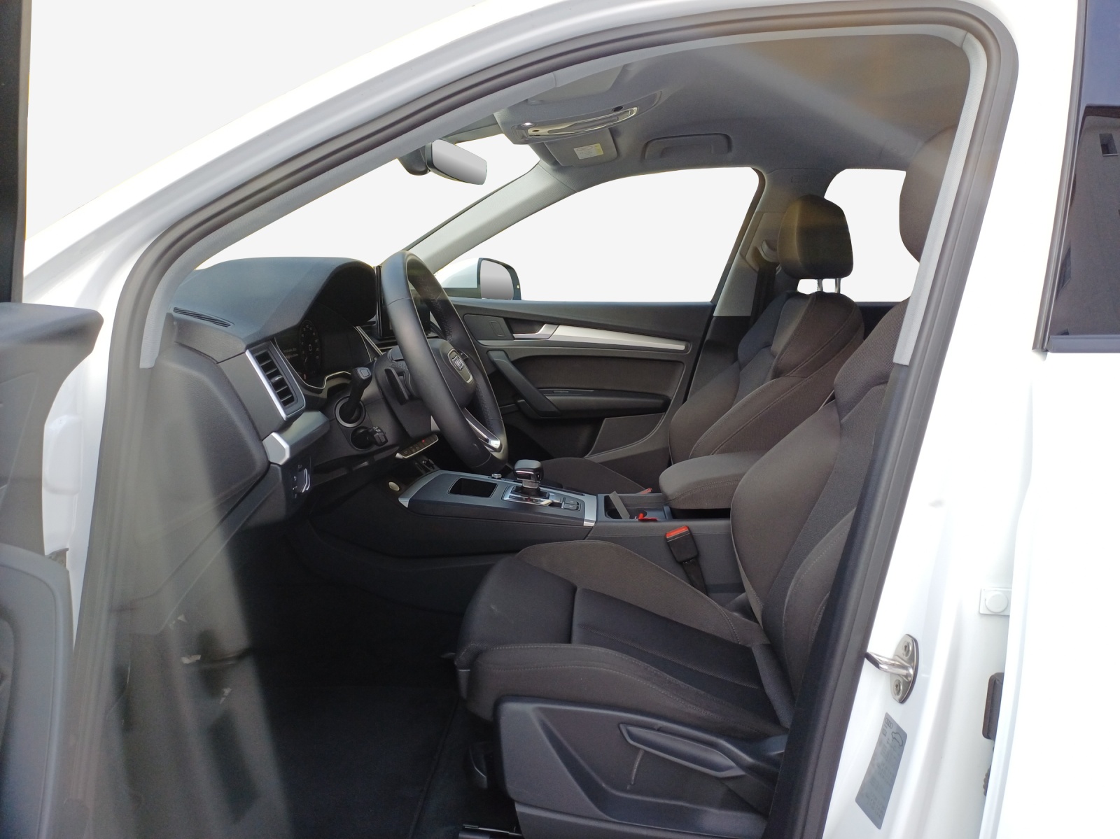 AUDI Q5 50 TFSI e PHEV S line quattro S-tronic-image-7