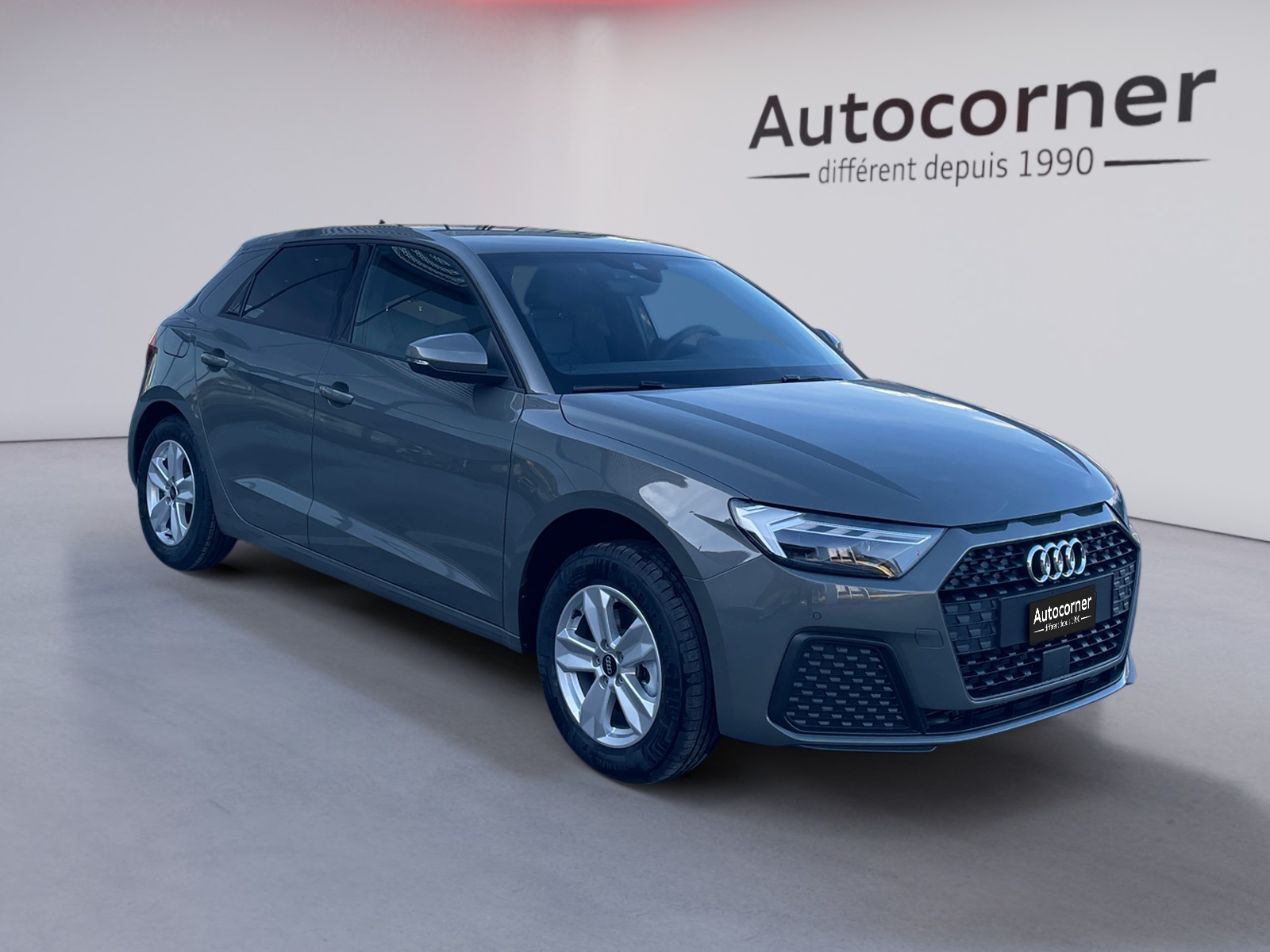 AUDI A1 Sportback 30 TFSI Attraction S-tronic-image-0