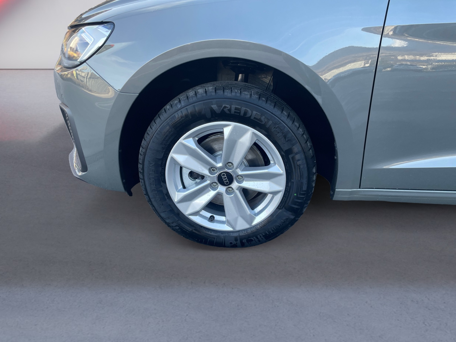 AUDI A1 Sportback 30 TFSI Attraction S-tronic-image-13