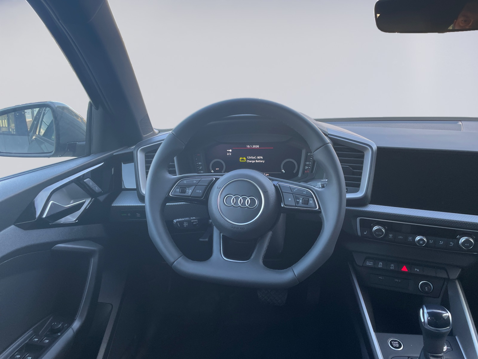 AUDI A1 Sportback 30 TFSI Attraction S-tronic-image-11