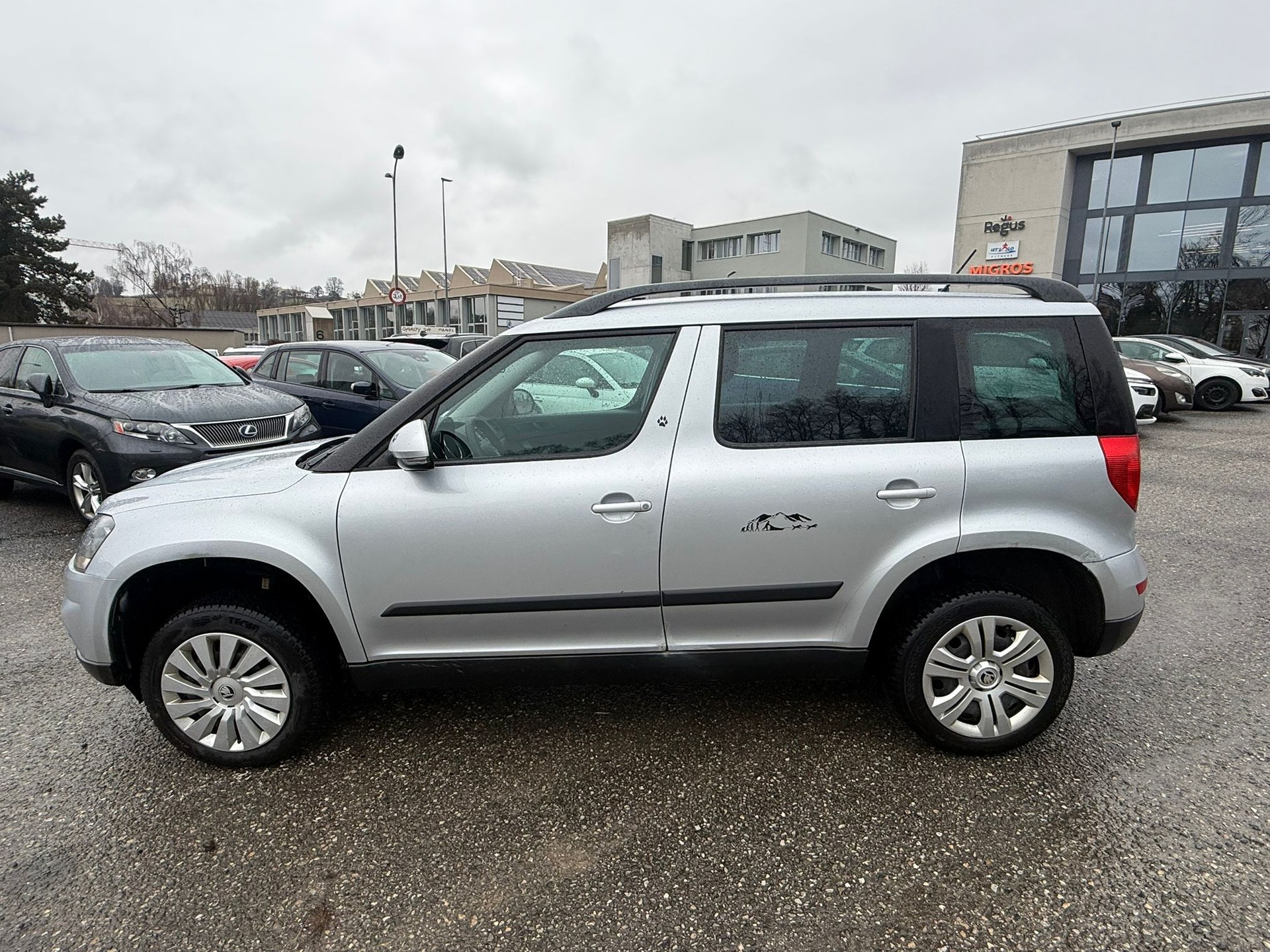 SKODA Yeti 1.8 TSI Ambition 4x4-image-1
