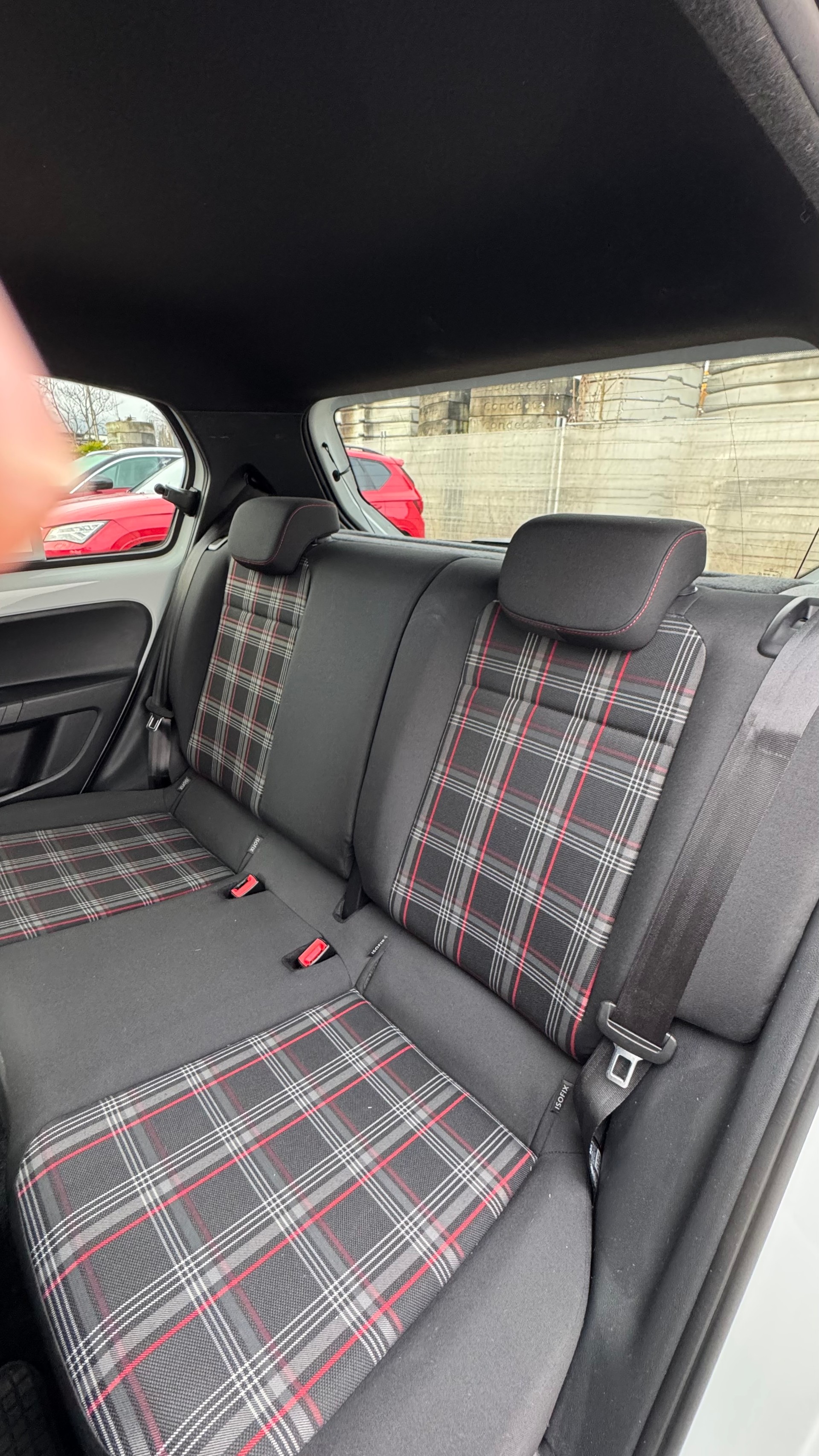 VW Up 1.0 TSI GTI-image-17