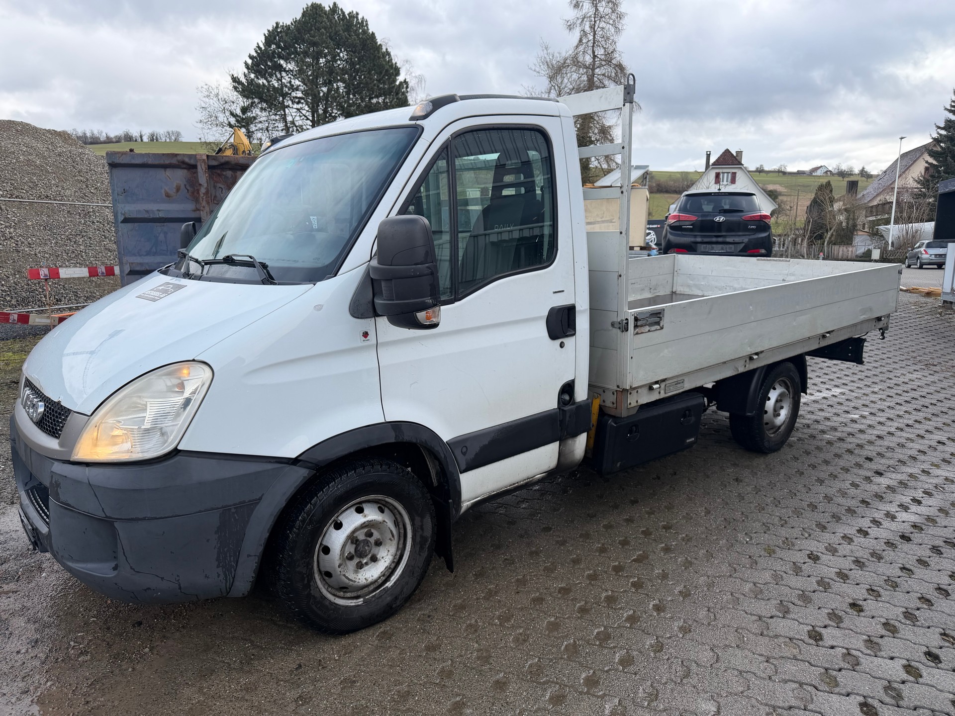 IVECO 35 S 14 GBCA14A1B1-image-1
