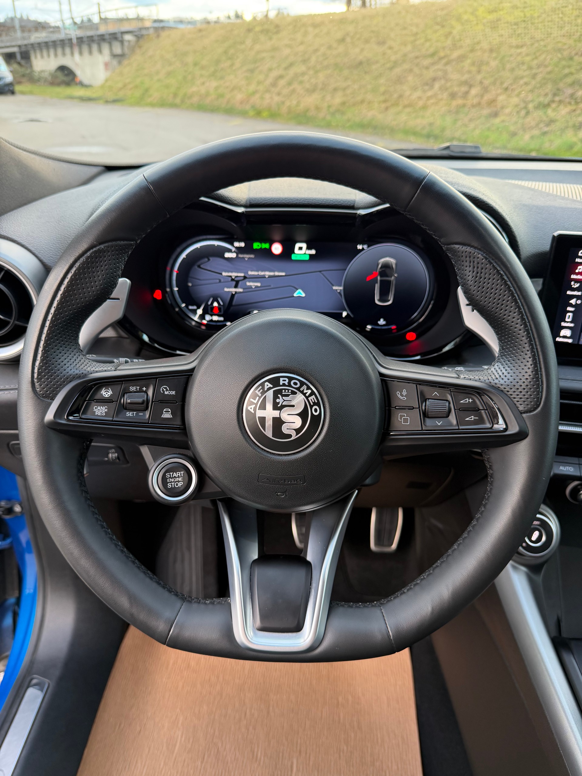ALFA ROMEO Tonale 1.5 48V Hybrid Veloce-image-10