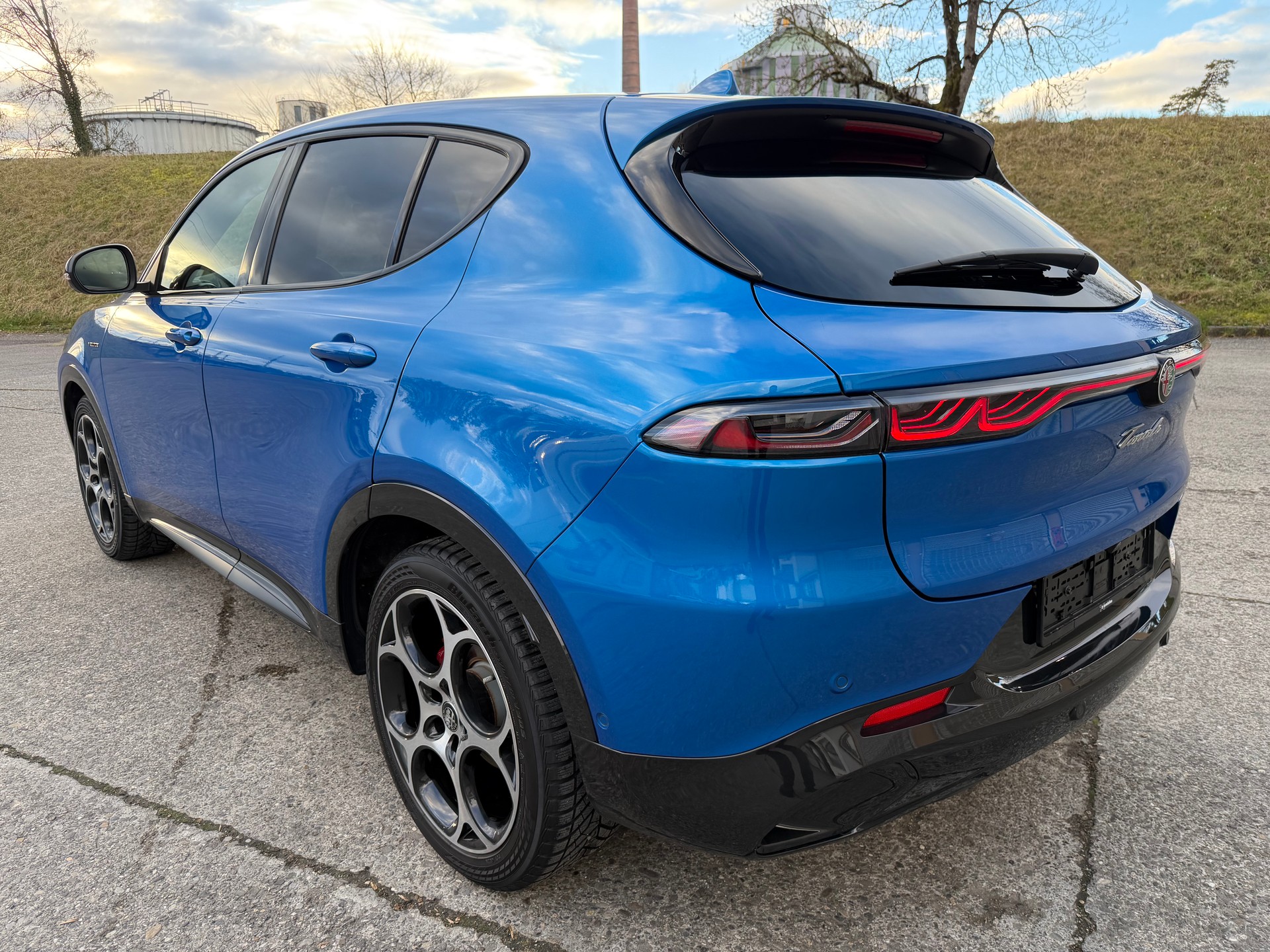 ALFA ROMEO Tonale 1.5 48V Hybrid Veloce-image-2