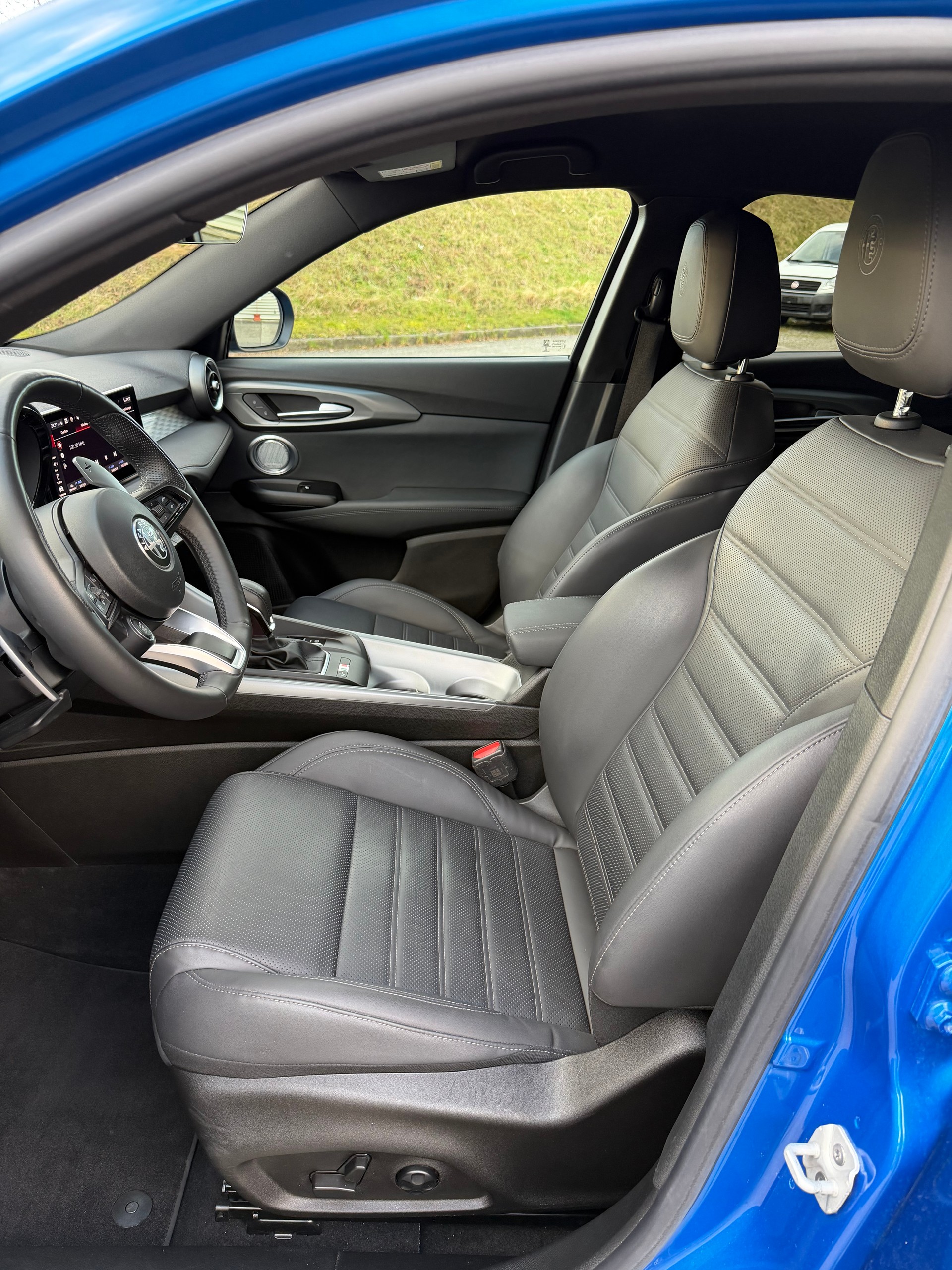 ALFA ROMEO Tonale 1.5 48V Hybrid Veloce-image-8