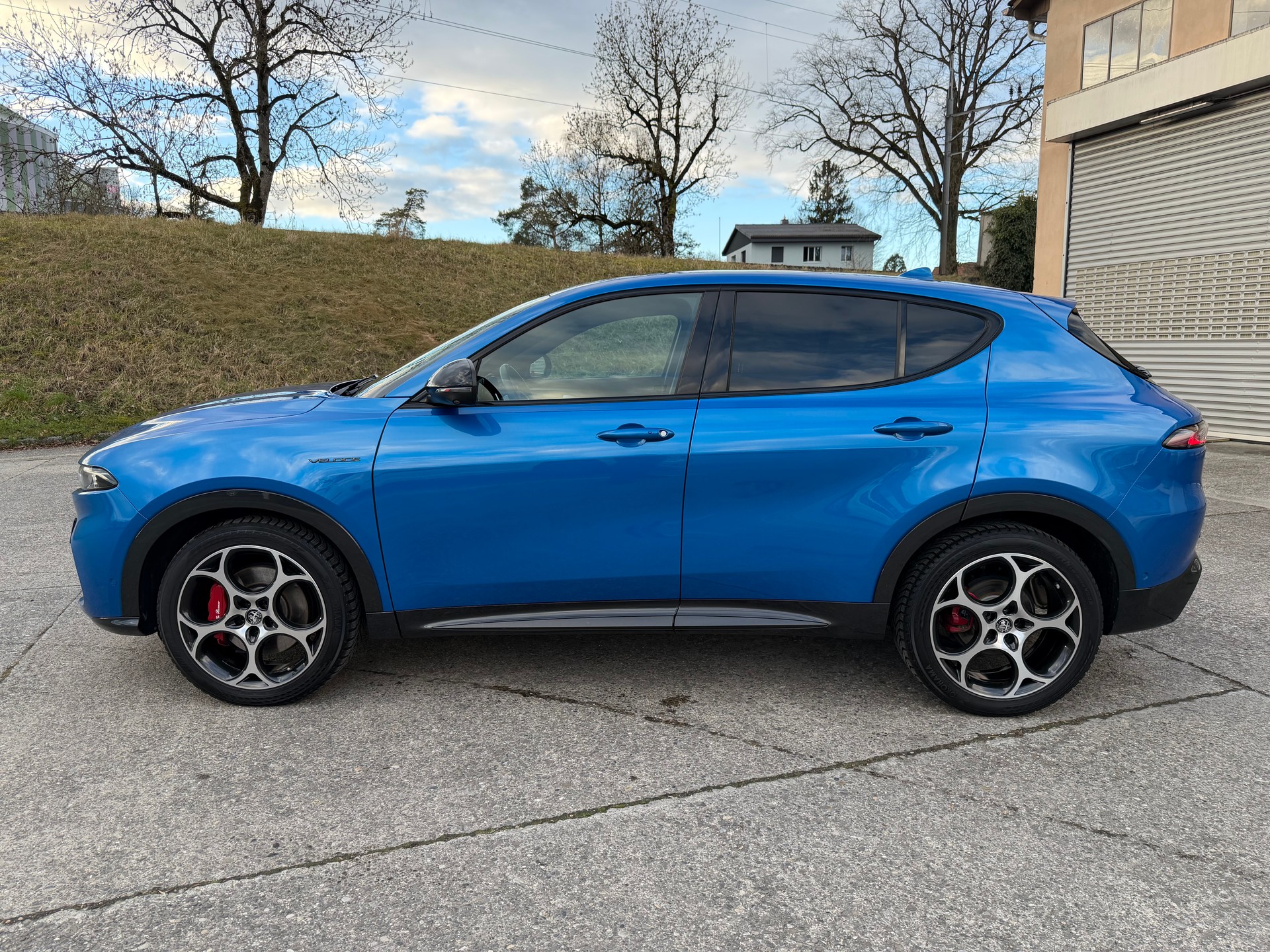 ALFA ROMEO Tonale 1.5 48V Hybrid Veloce-image-1
