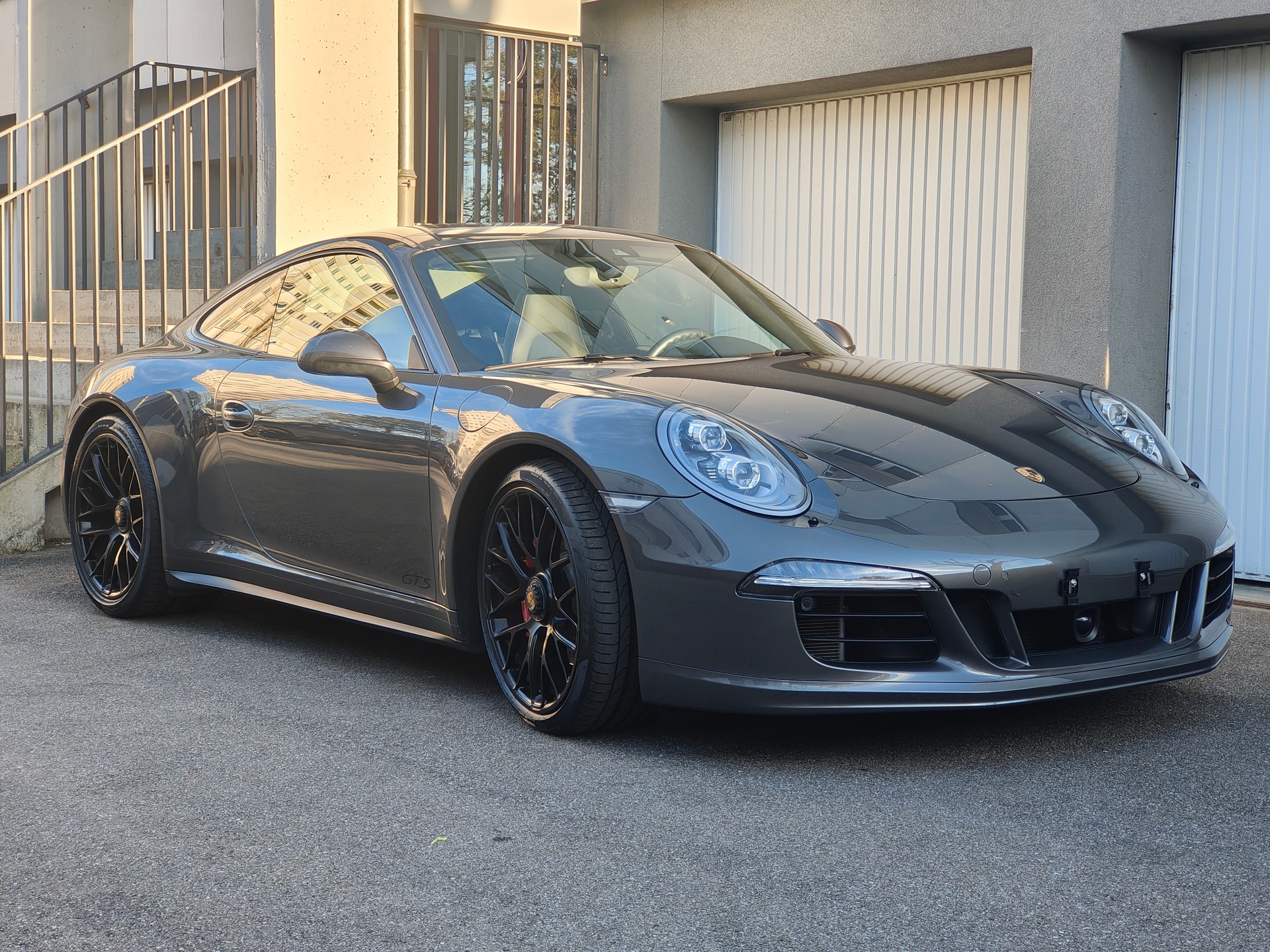 PORSCHE 911 Carrera 4 GTS PDK Porsche approved 03.2028-image-0