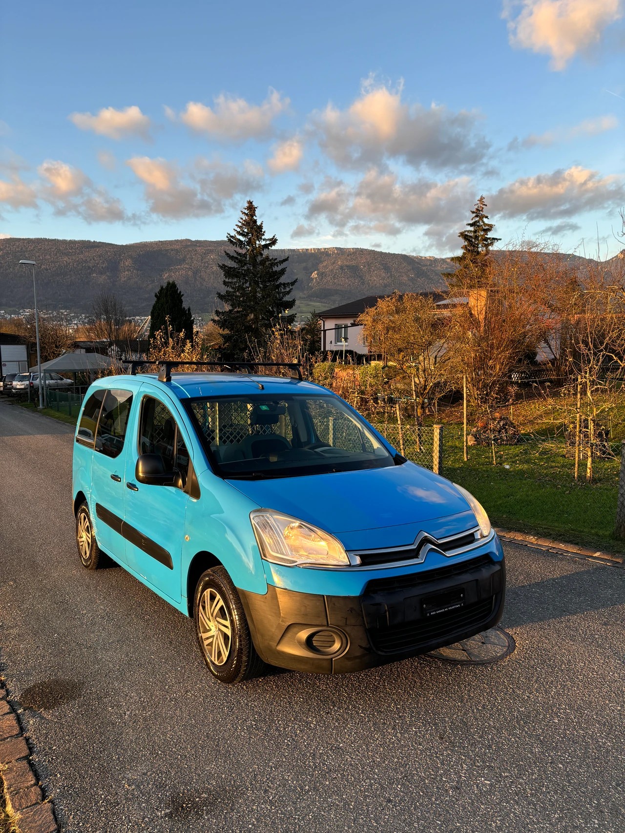 CITROEN Berlingo 1.6 16V Attraction-image-0