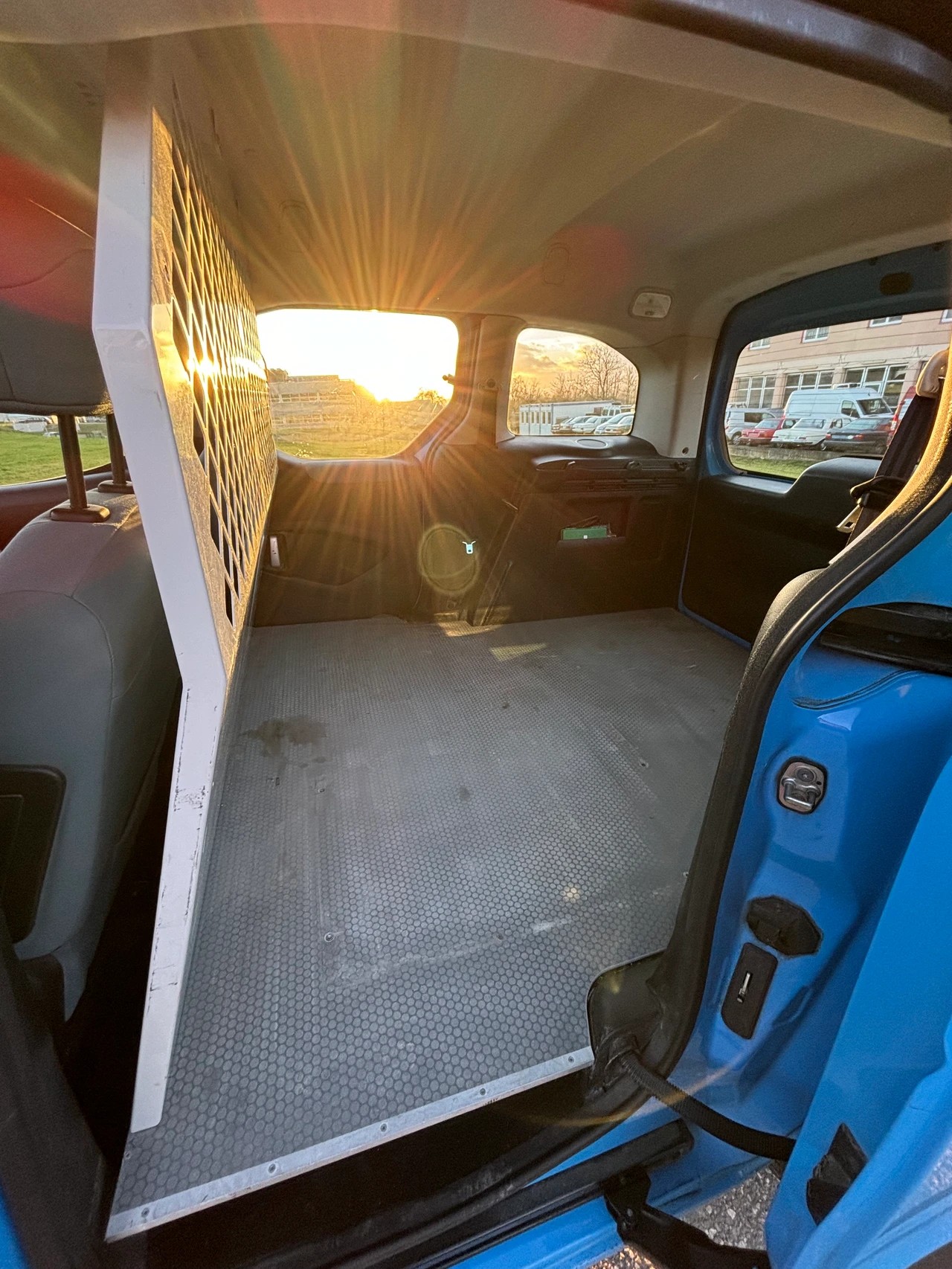 CITROEN Berlingo 1.6 16V Attraction-image-12