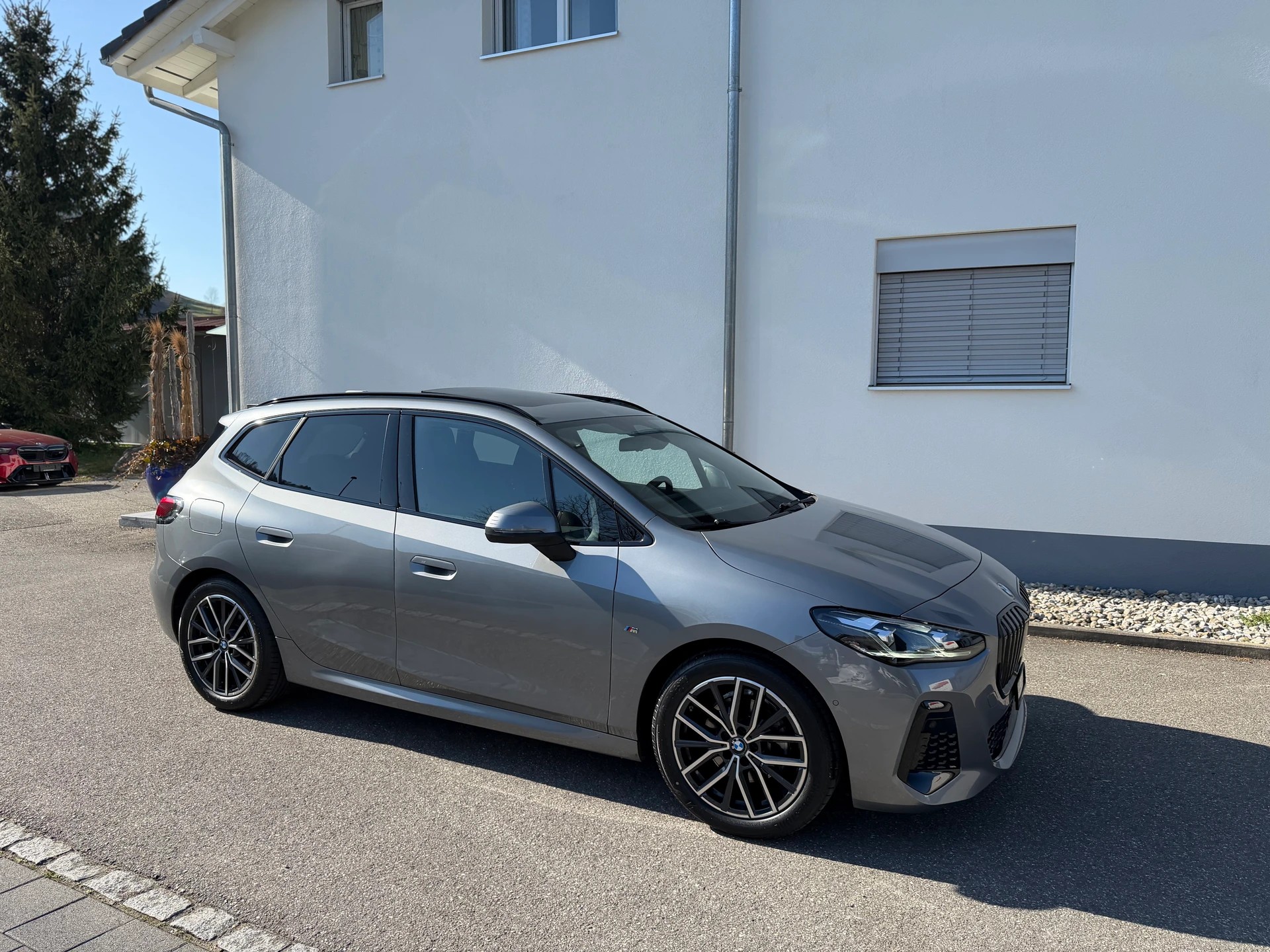 BMW 218d Active Tourer M Sport DKG-image-3