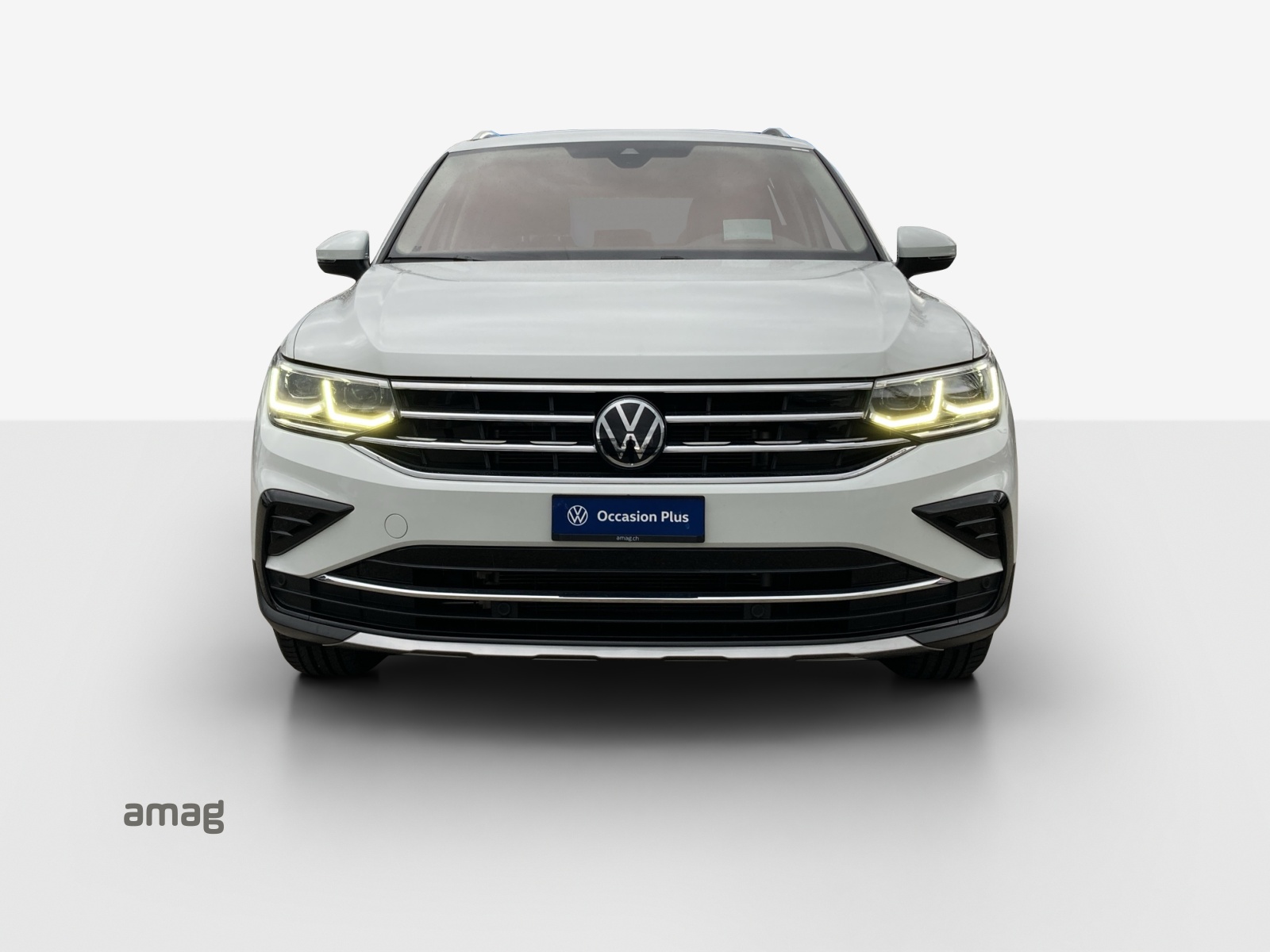 VW Tiguan 2.0 TDI SCR Elegance 4Motion DSG-image-6