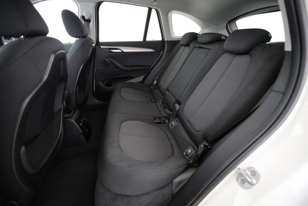 BMW X1 25e xDrive-image-13