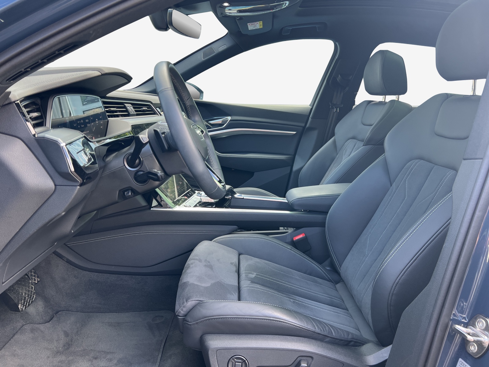 AUDI Q8 Sportback 55 e-tron S line quattro-image-7