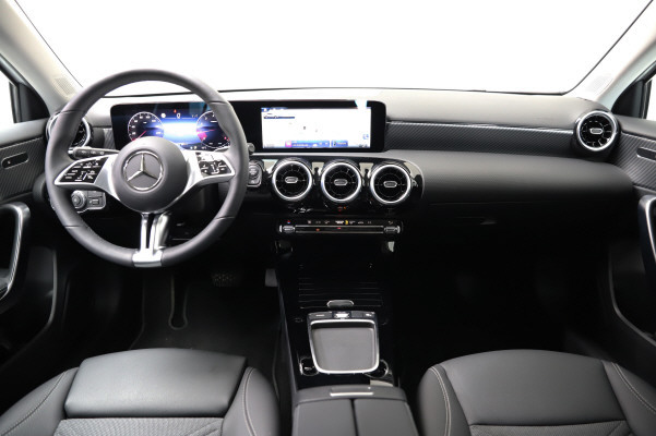 Image MERCEDES-BENZ A-180 A 180