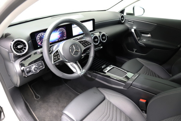 Image MERCEDES-BENZ A-180 A 180