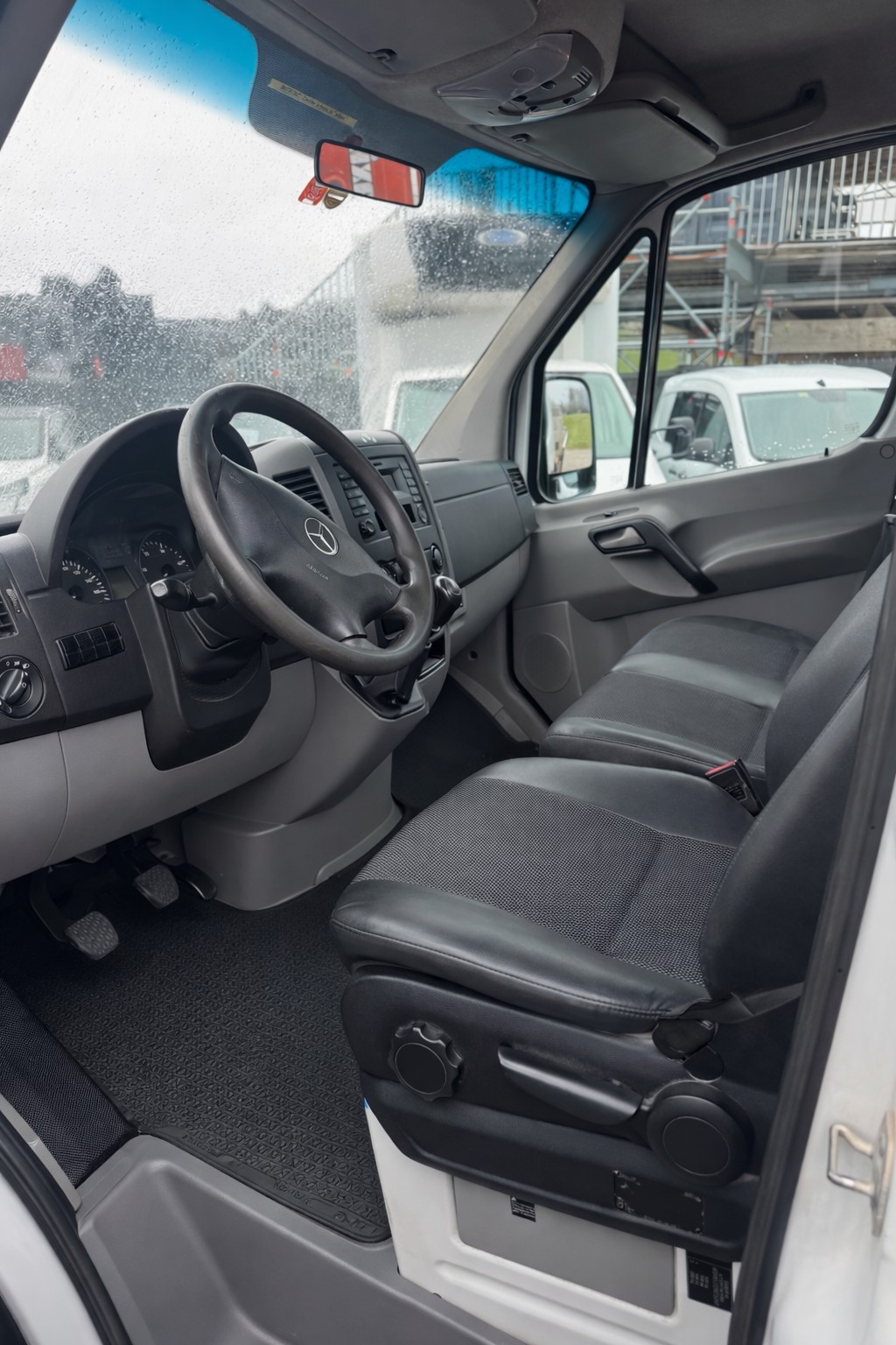 MERCEDES-BENZ Sprinter 314 CDI-image-6