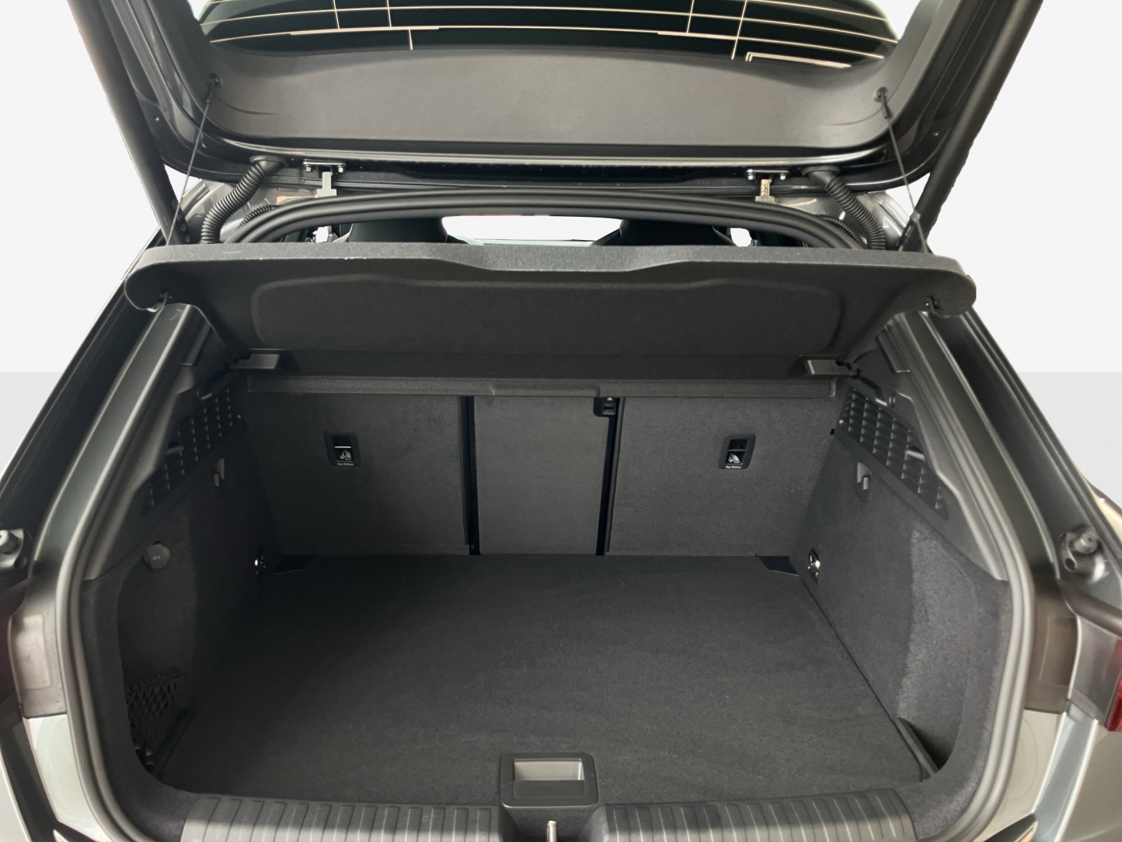 AUDI A3 Sportback TFSI 110 kW S line S tronic-image-12