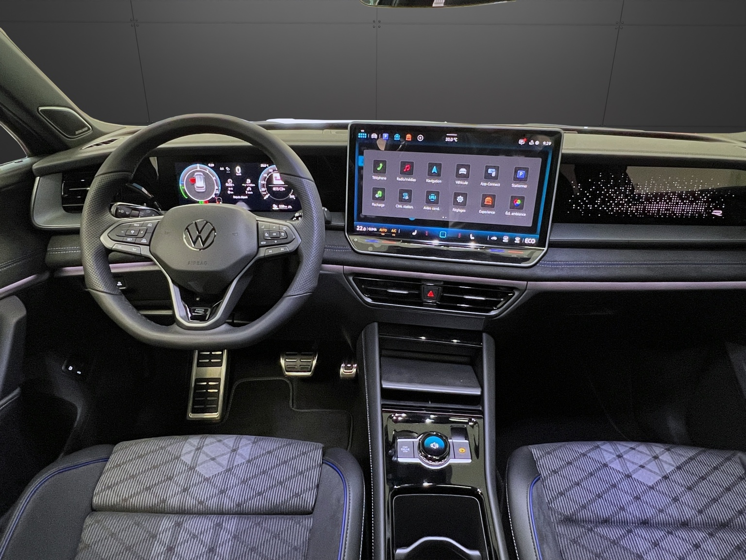 VW Tayron 1.5 TSI evo2 eHybrid R-Line DSG-image-9