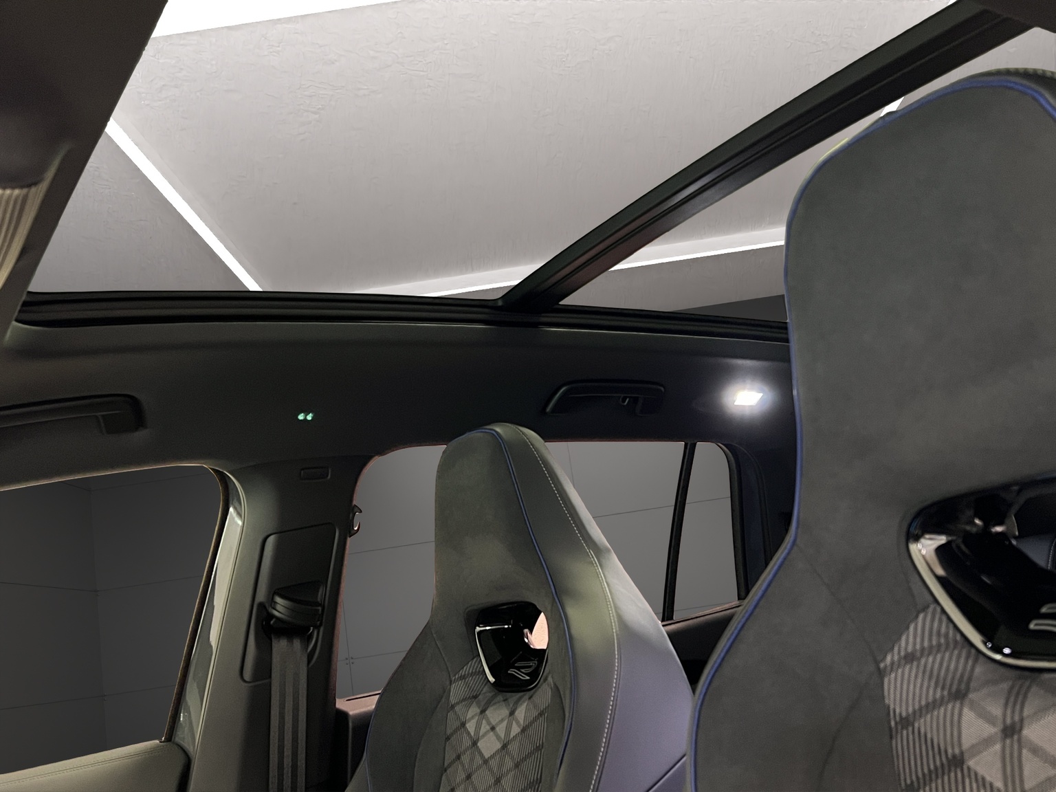 VW Tayron 1.5 TSI evo2 eHybrid R-Line DSG-image-13
