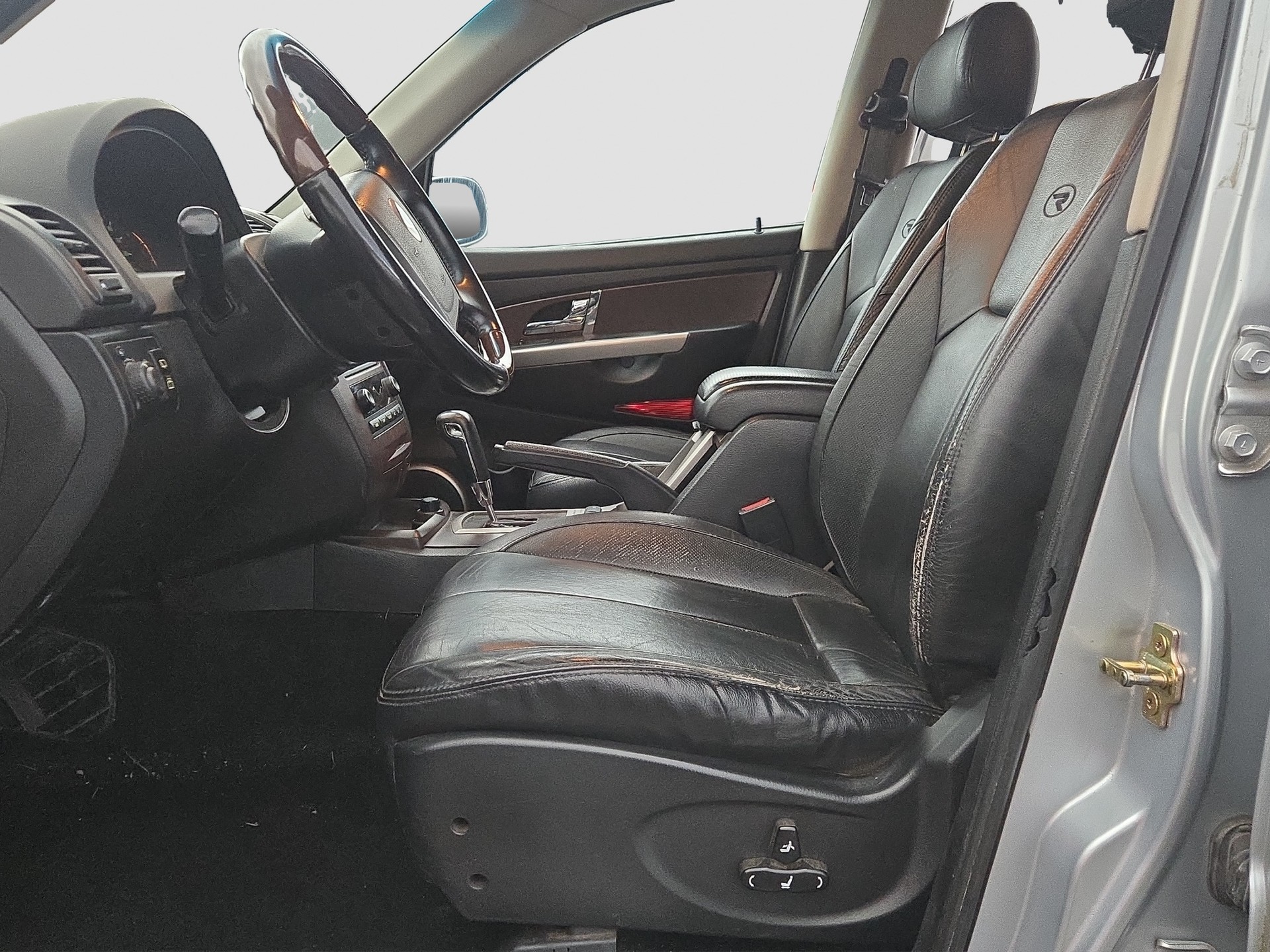 KGM-SsangYong Rexton RX 270 Xdi-image-9