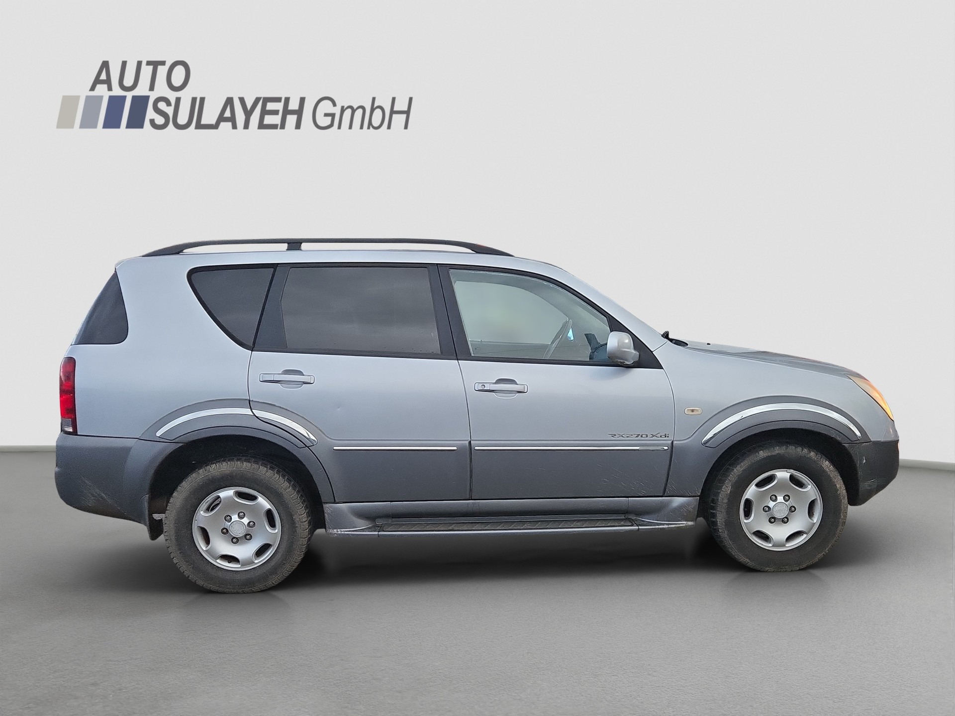 KGM-SsangYong Rexton RX 270 Xdi-image-3