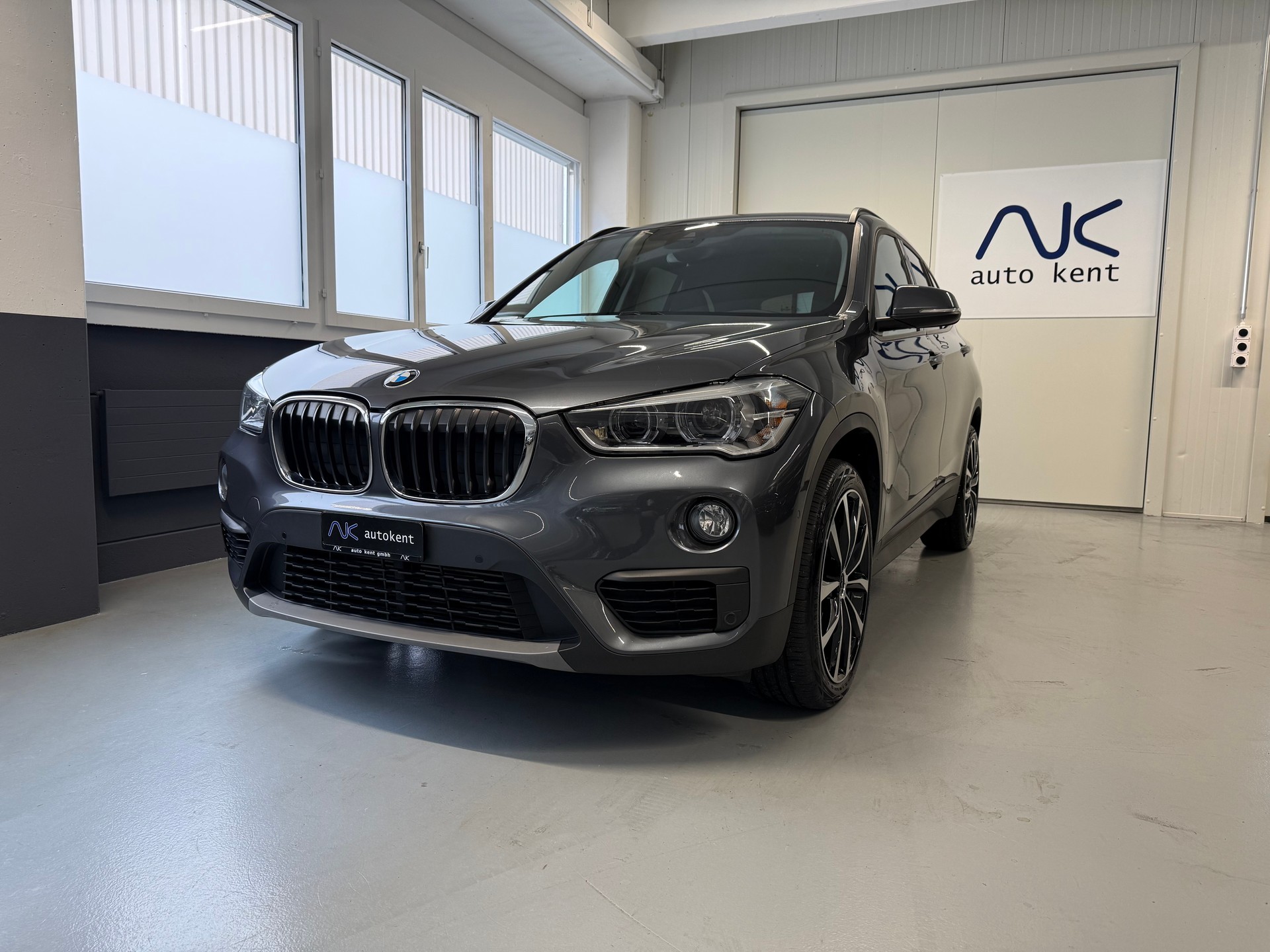 BMW X1 xDrive 20d Steptronic-image-0