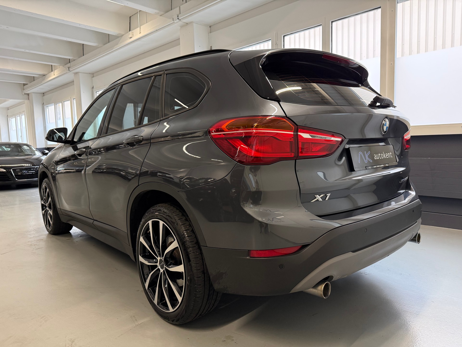 BMW X1 xDrive 20d Steptronic-image-3