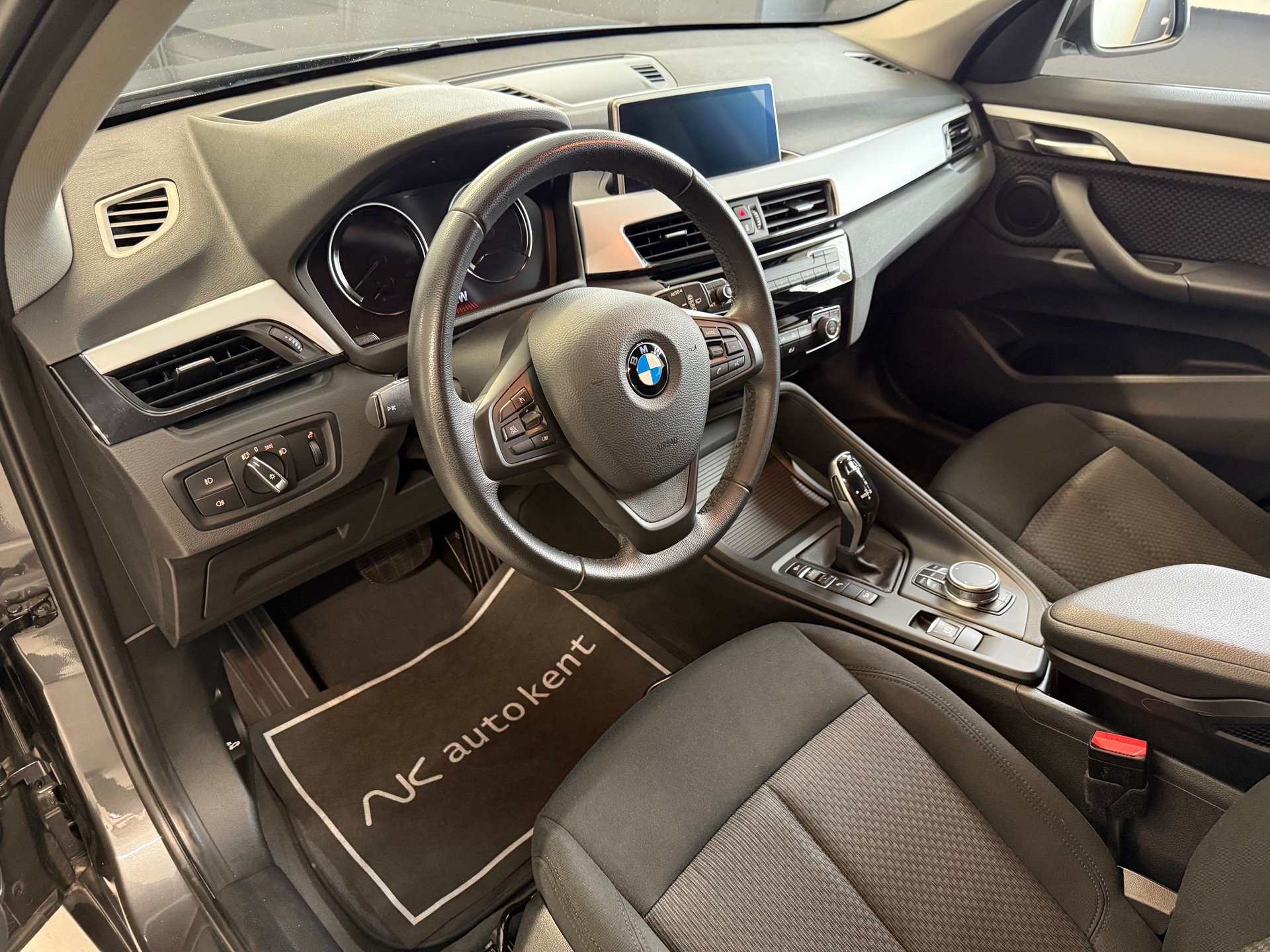 BMW X1 xDrive 20d Steptronic-image-6
