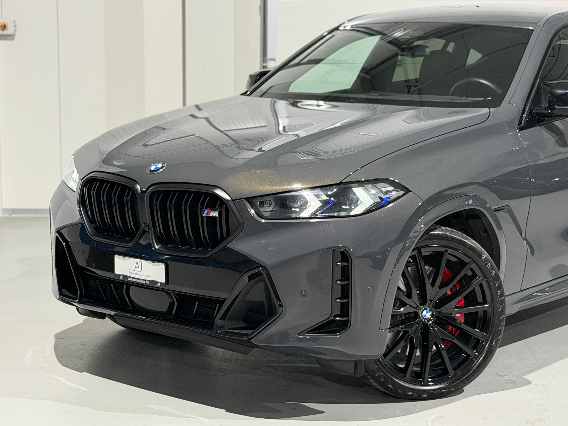 BMW X6 xDrive 48V M60i M Sport Pro Steptronic (CH) AHK 3.5T-image-1