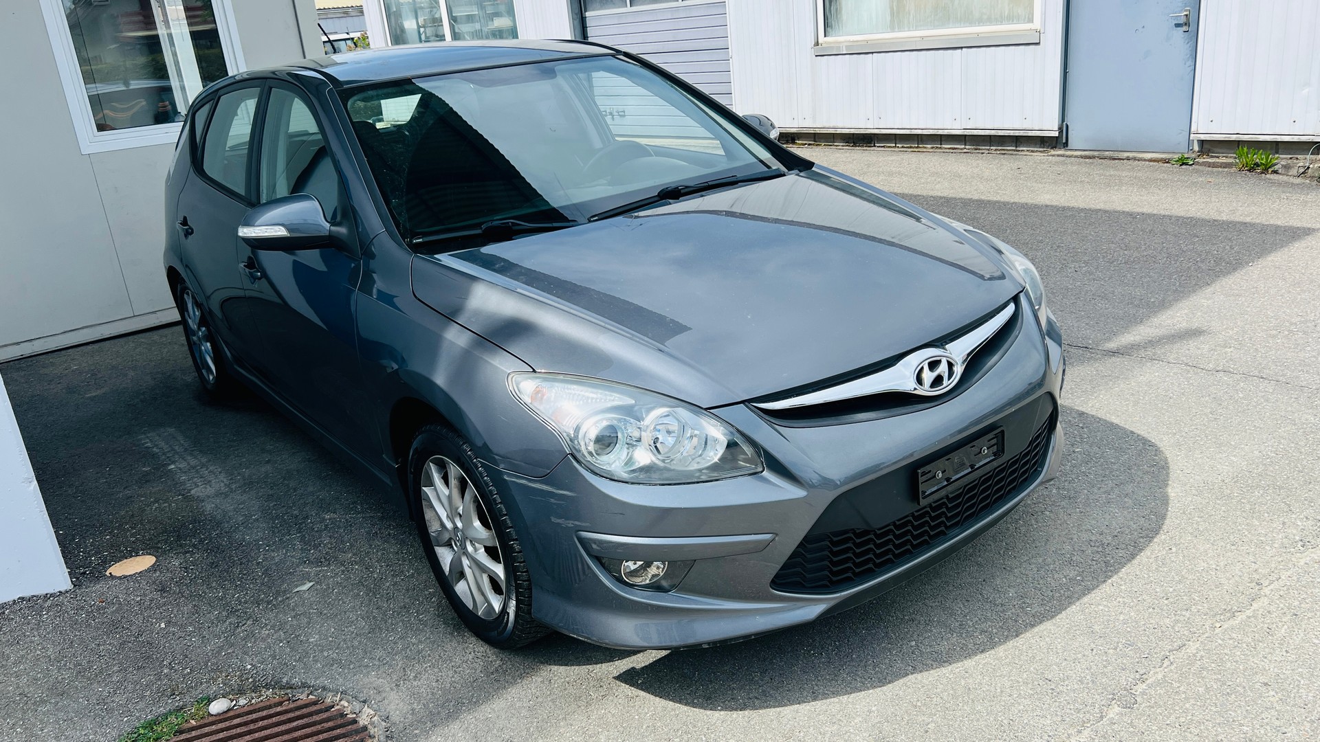 HYUNDAI i30 1.6 Style-image-1