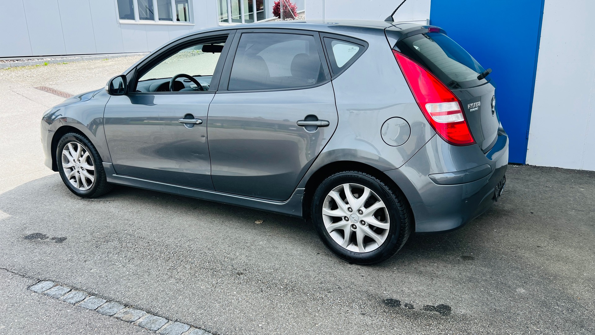 HYUNDAI i30 1.6 Style-image-5