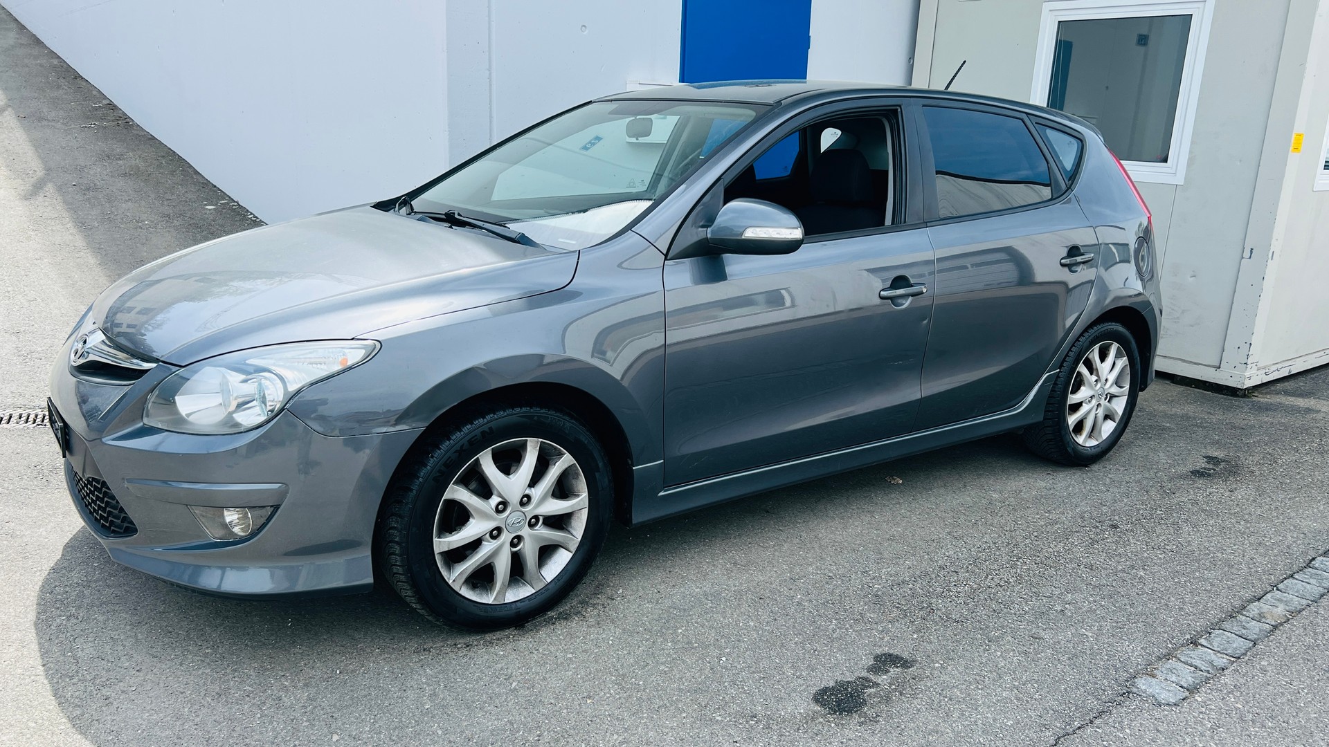 HYUNDAI i30 1.6 Style-image-2