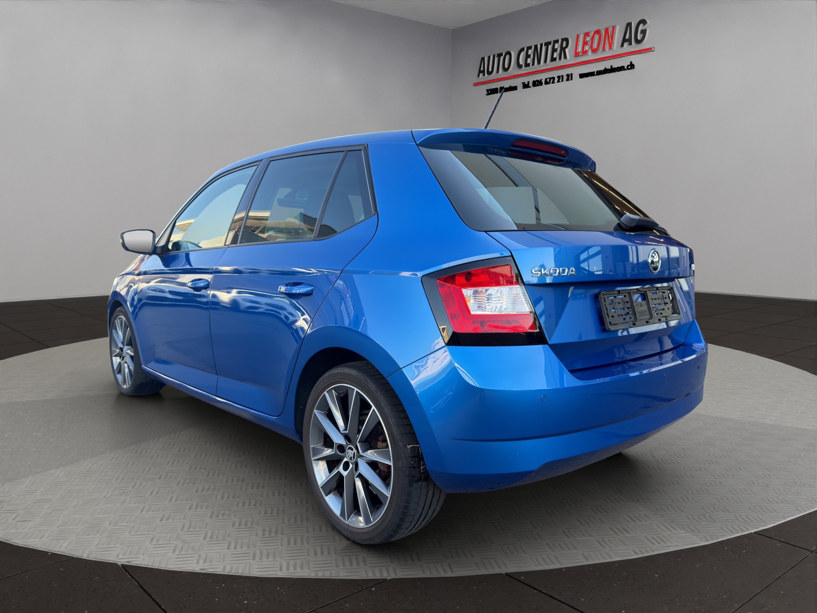 SKODA Fabia 1.2 TSI Style-image-3