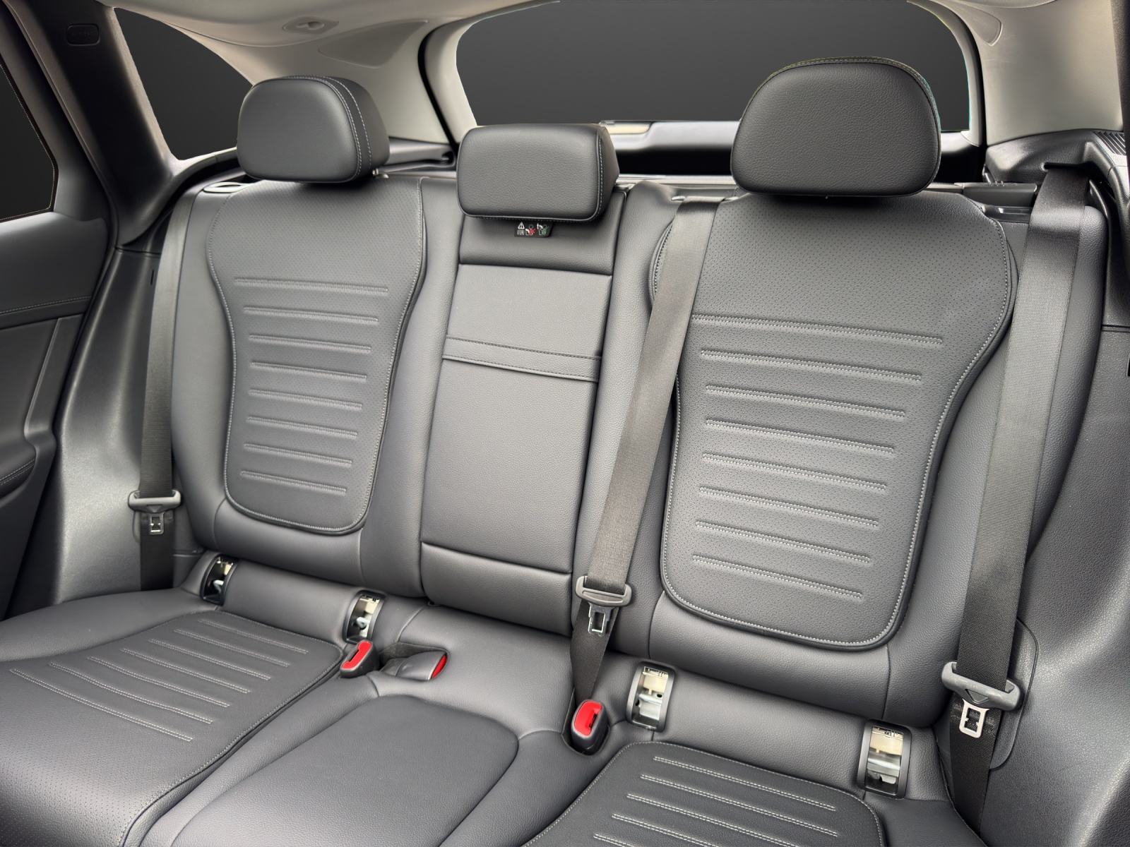 MERCEDES-BENZ GLC 300 e 4M EQ Star-image-14